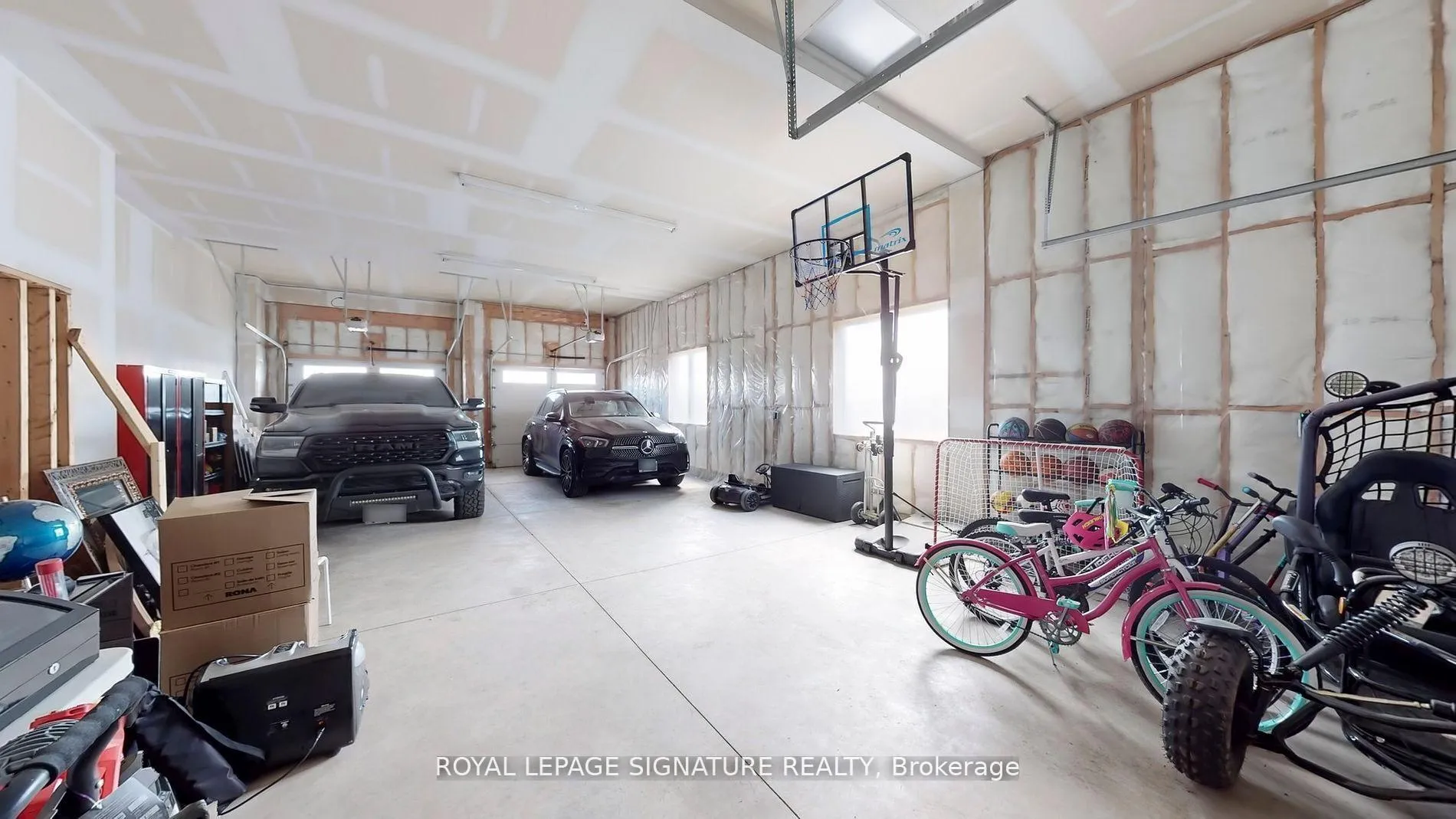Photo 29 of 1507 Kodiak Street, Pickering, Rural Pickering — HOMEH