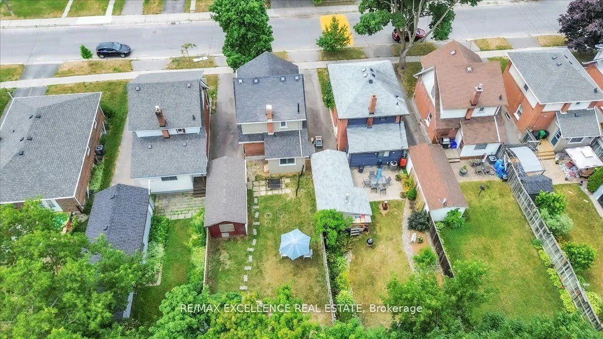 Photo 40 of 626 Downie Street, Peterborough, Town Ward 3 — HOMEH