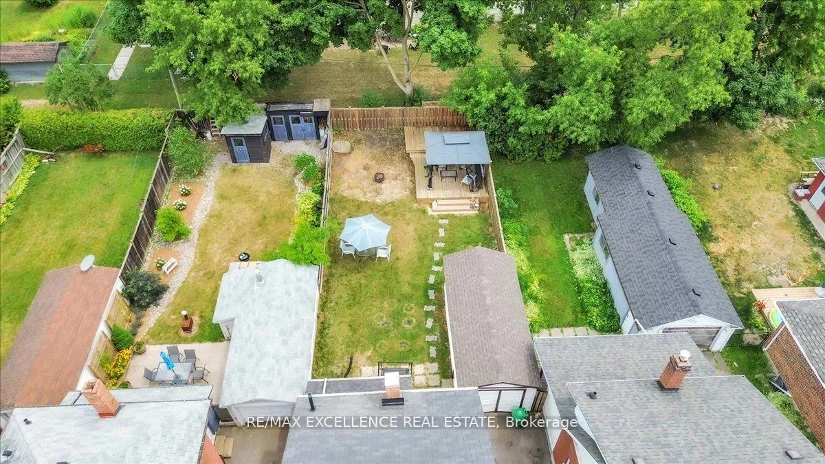 Photo 43 of 626 Downie Street, Peterborough, Town Ward 3 — HOMEH
