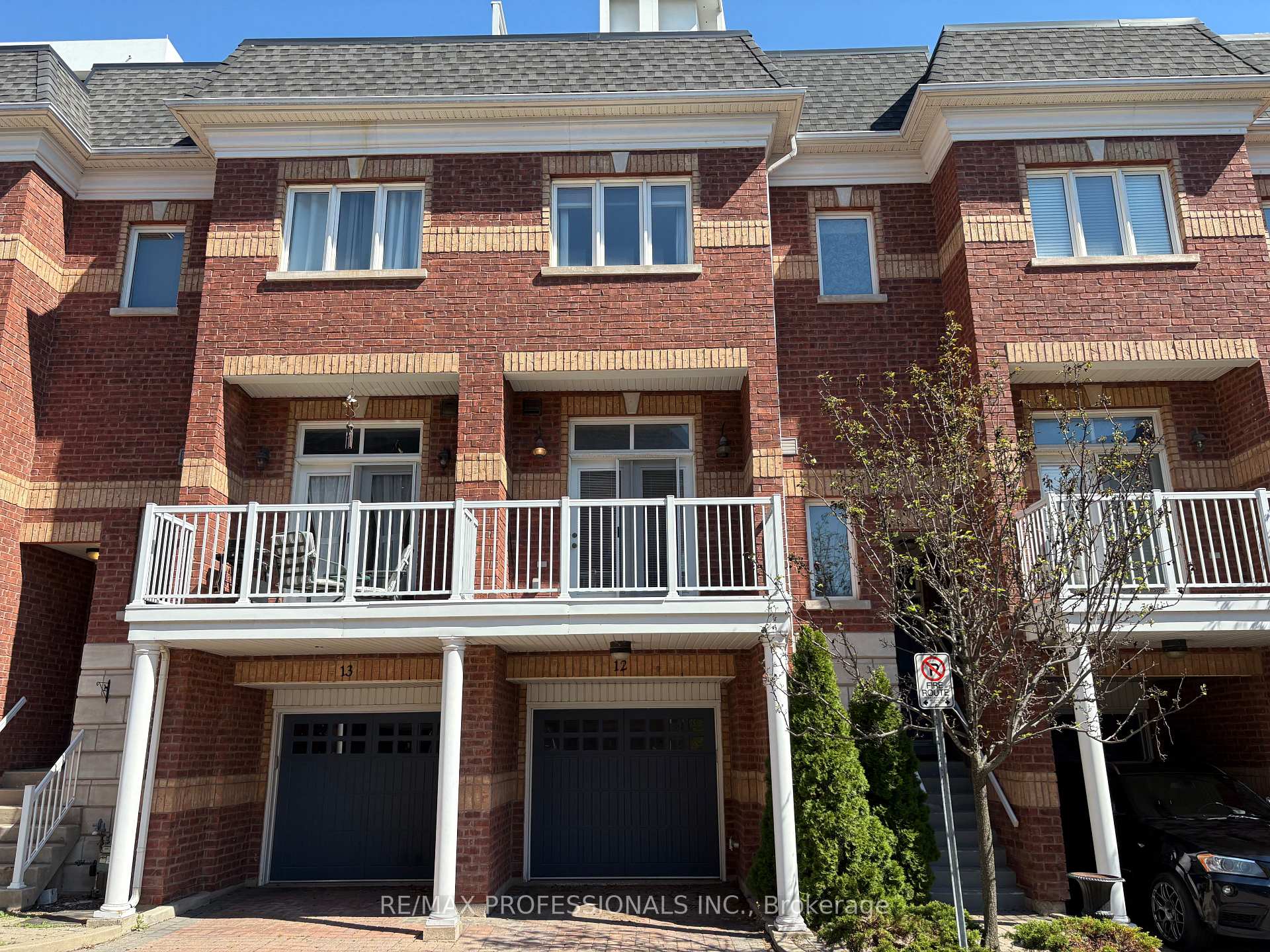 Photo 1 of Unit 12, 120 Bronte Road, Oakville, Bronte — HOMEH