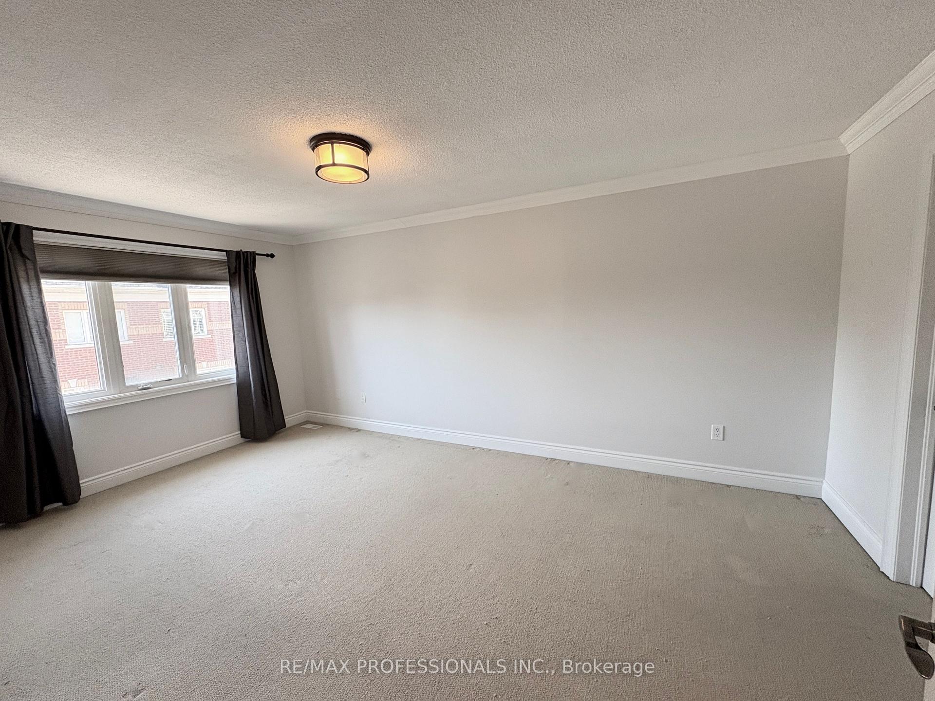 Photo 10 of Unit 12, 120 Bronte Road, Oakville, Bronte — HOMEH