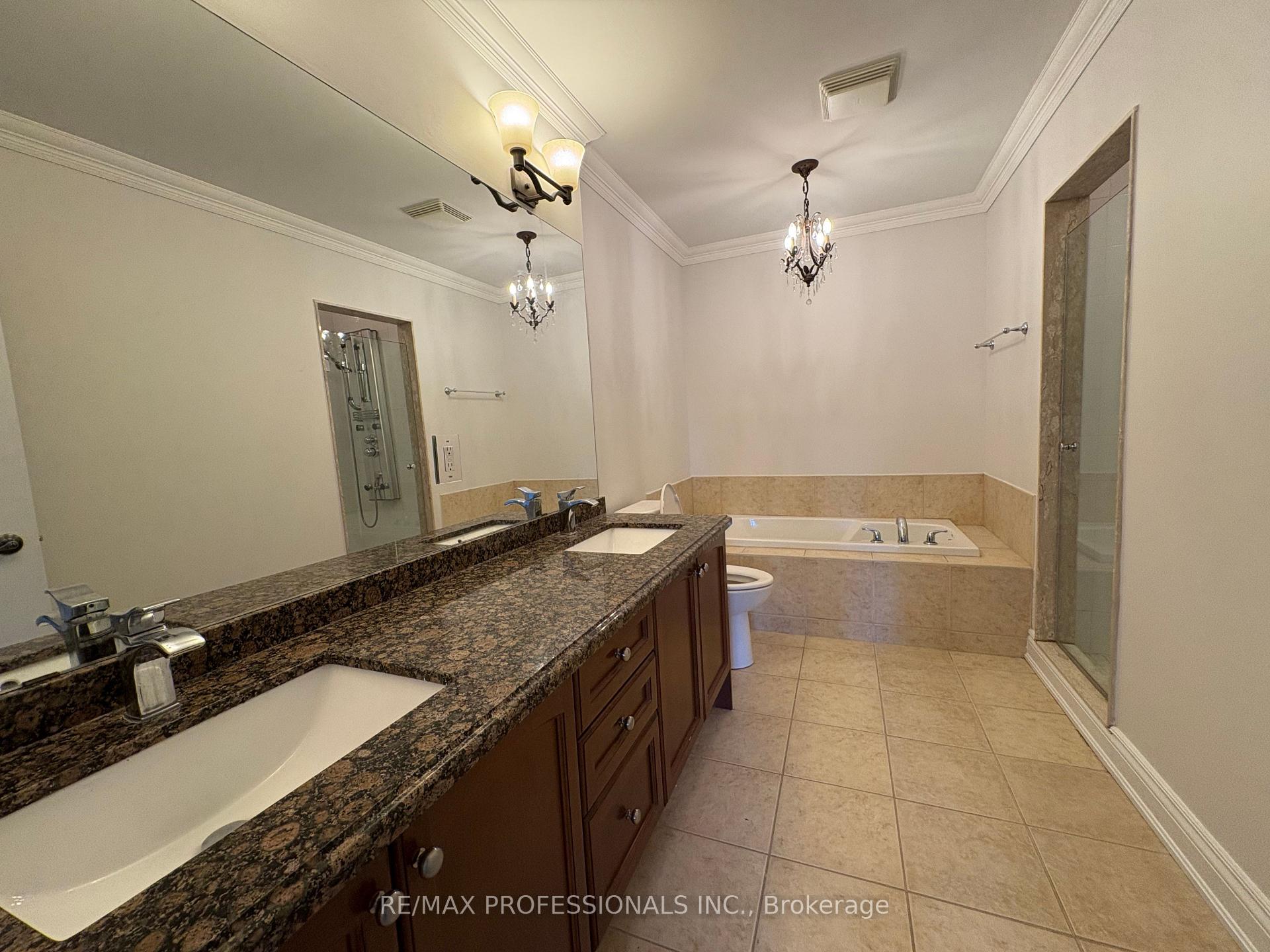Photo 13 of Unit 12, 120 Bronte Road, Oakville, Bronte — HOMEH