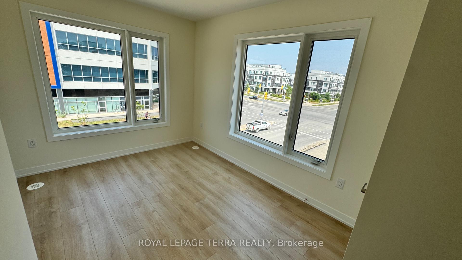 Photo 13 of Unit 111, 1695 Dersan Street, Pickering, Duffin Heights — HOMEH