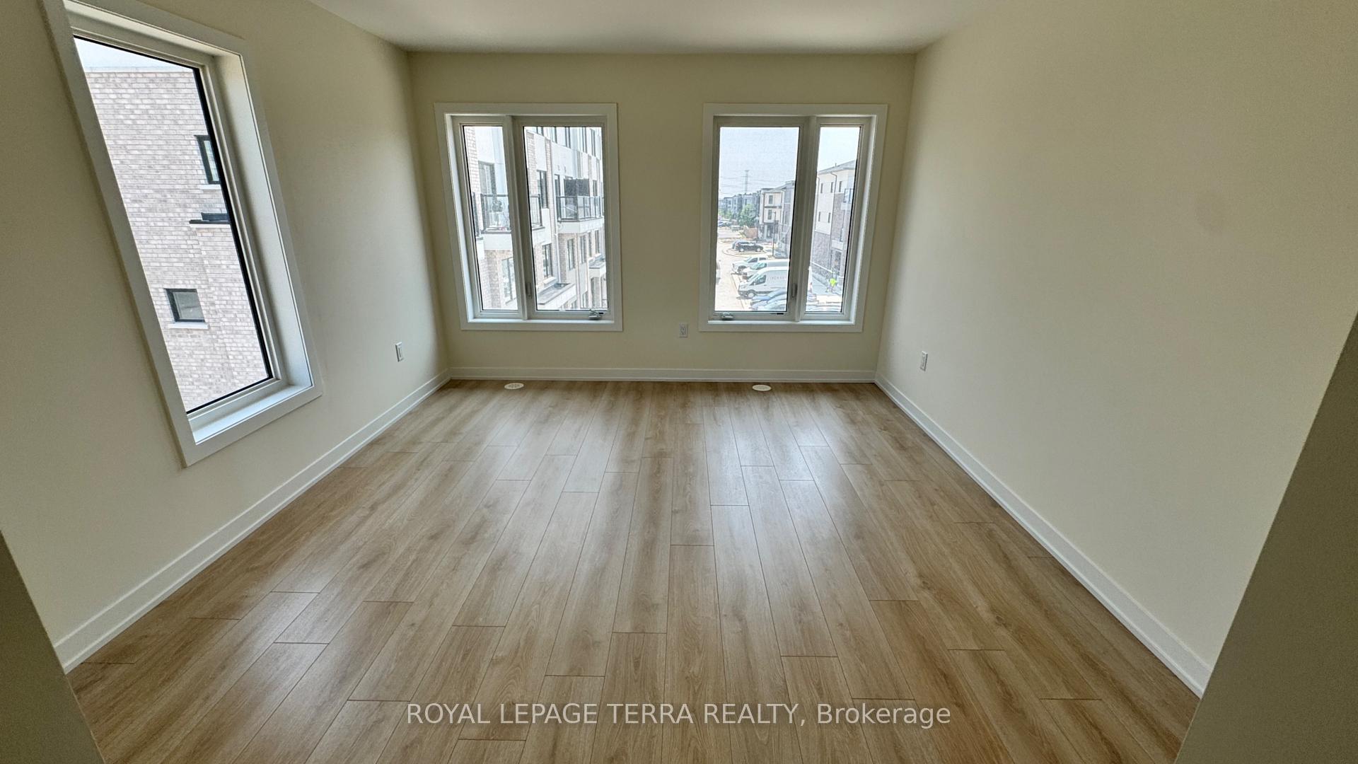 Photo 19 of Unit 111, 1695 Dersan Street, Pickering, Duffin Heights — HOMEH