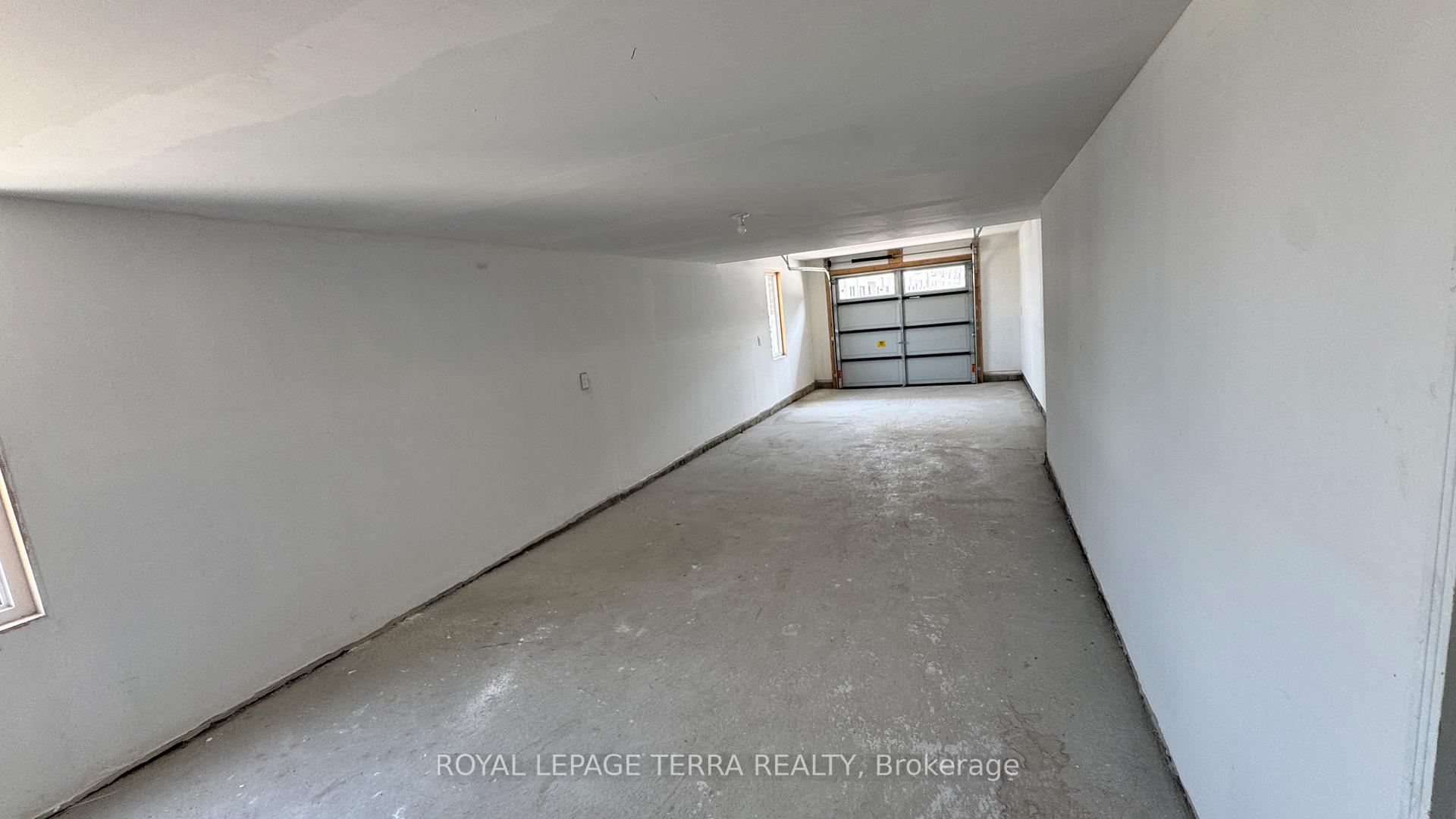 Photo 20 of Unit 111, 1695 Dersan Street, Pickering, Duffin Heights — HOMEH