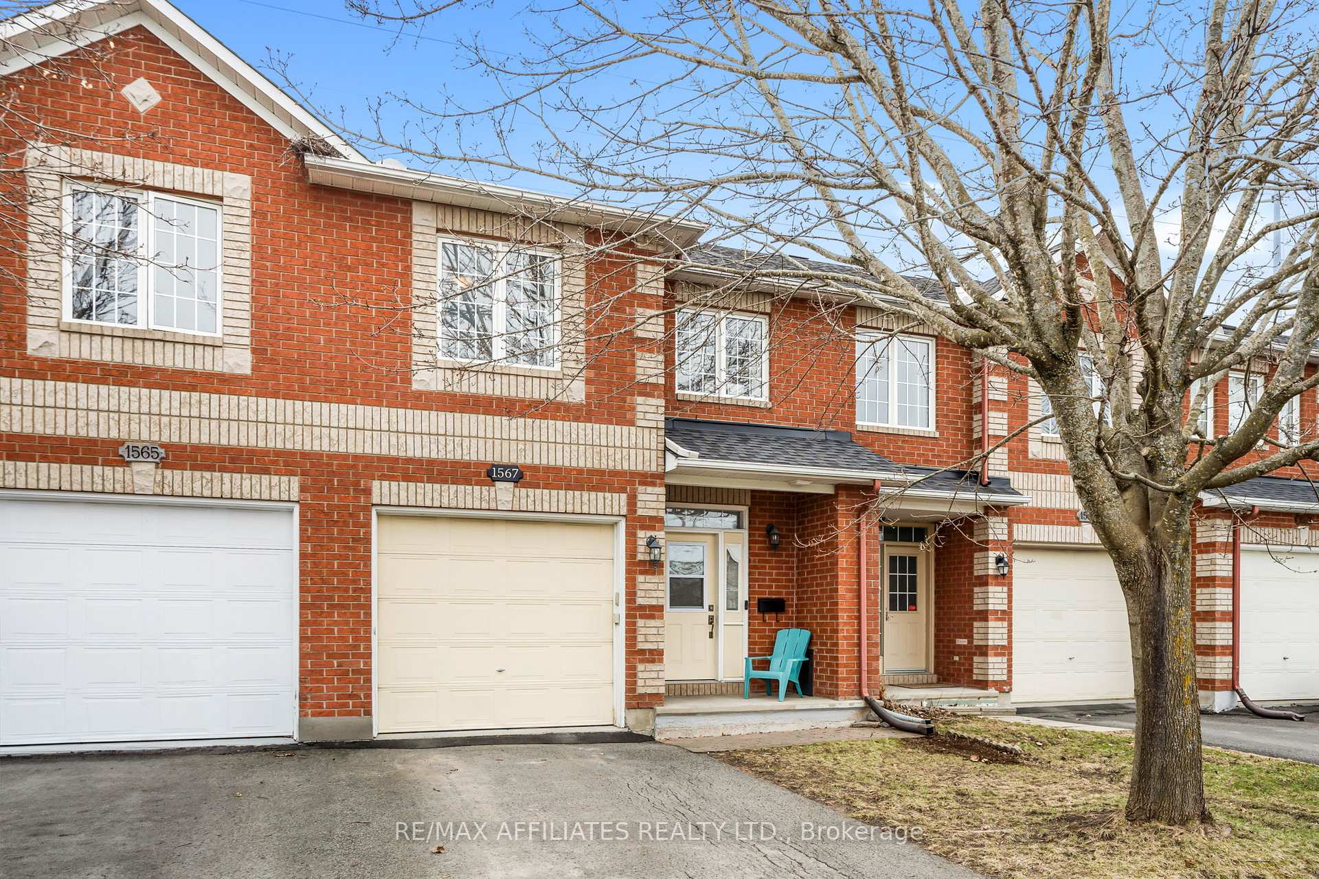 Photo 2 of 1567 Demeter Street, Ottawa, Fallingbrook/Gardenway South — HOMEH