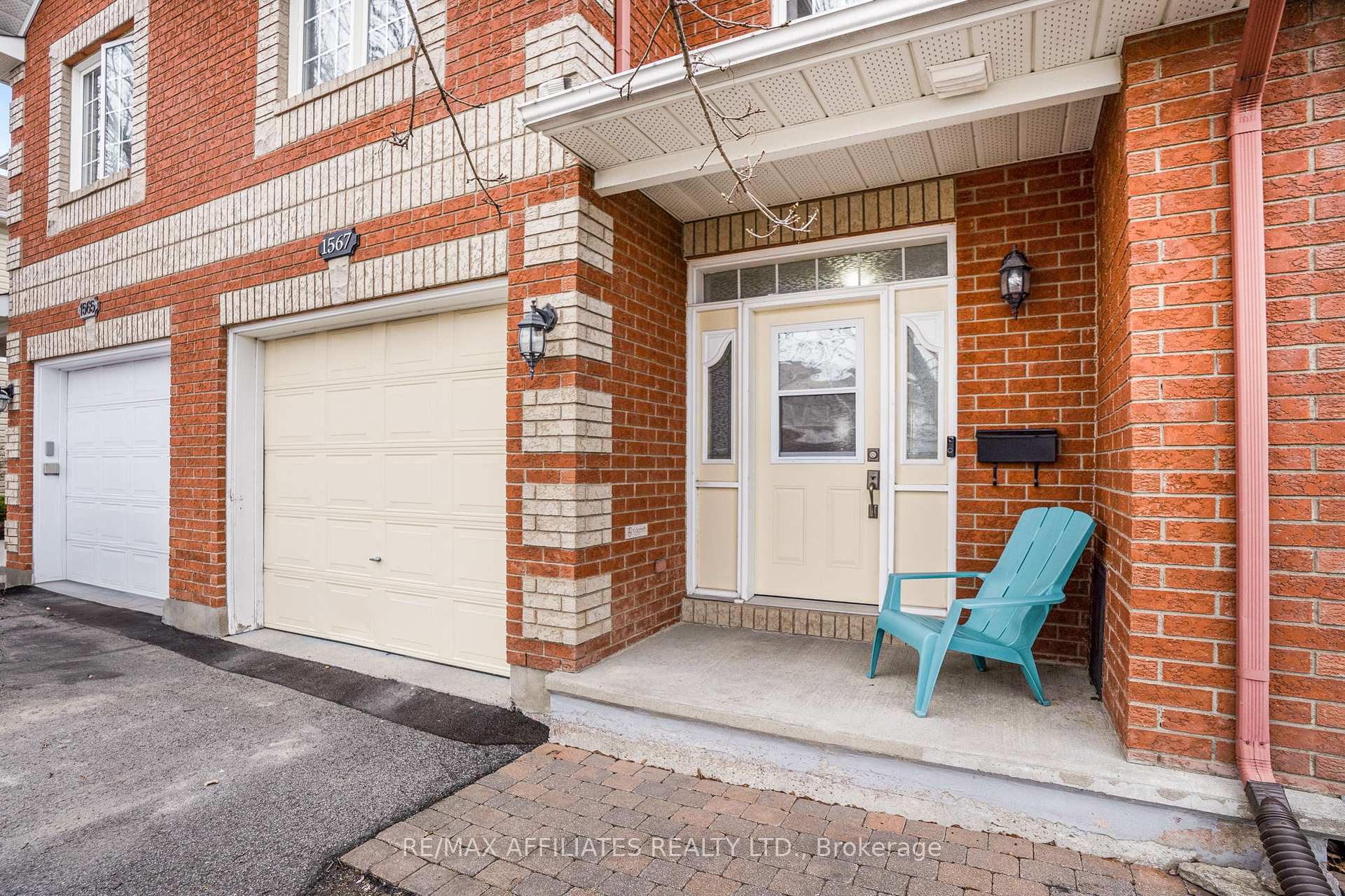Photo 3 of 1567 Demeter Street, Ottawa, Fallingbrook/Gardenway South — HOMEH
