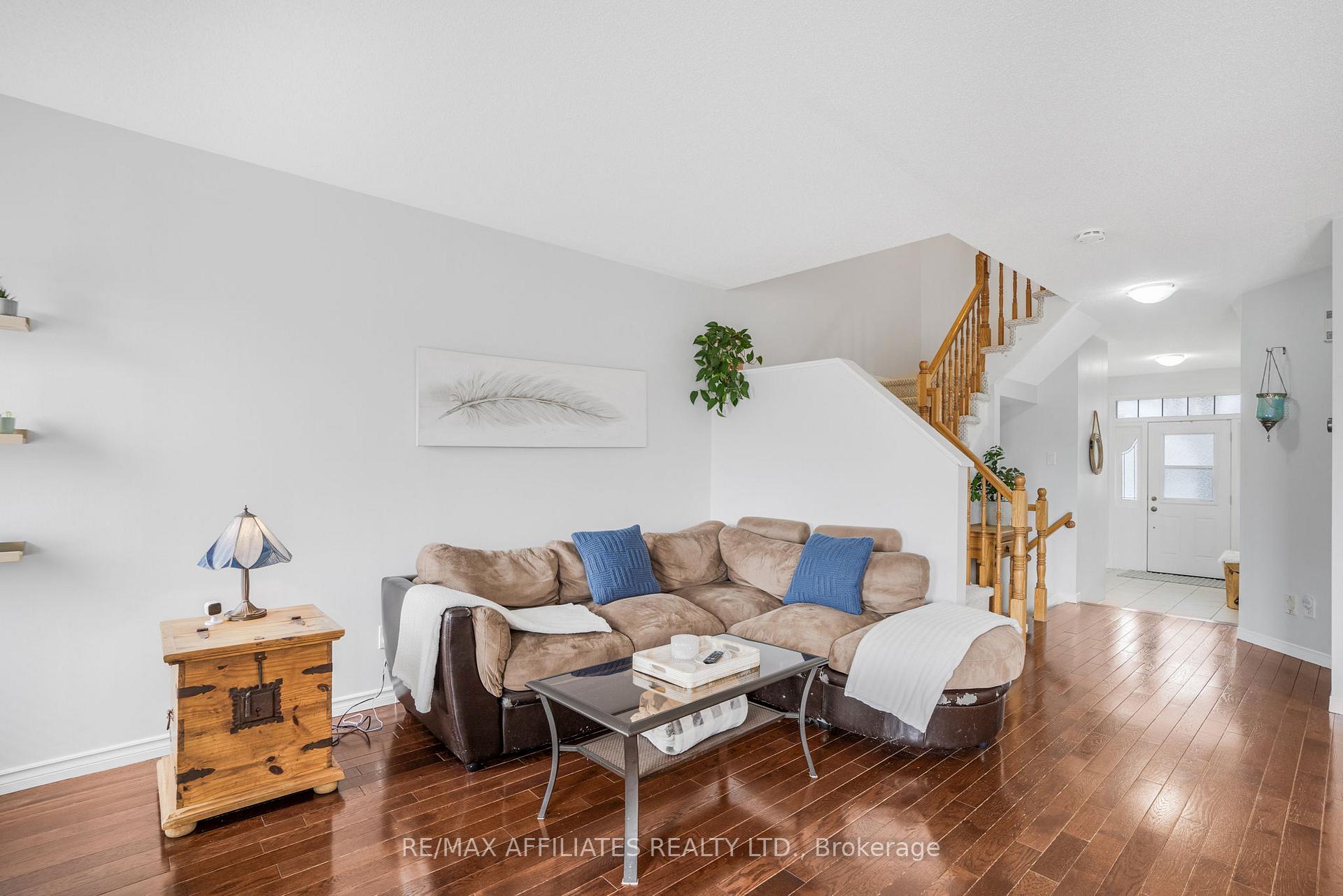 Photo 15 of 1567 Demeter Street, Ottawa, Fallingbrook/Gardenway South — HOMEH