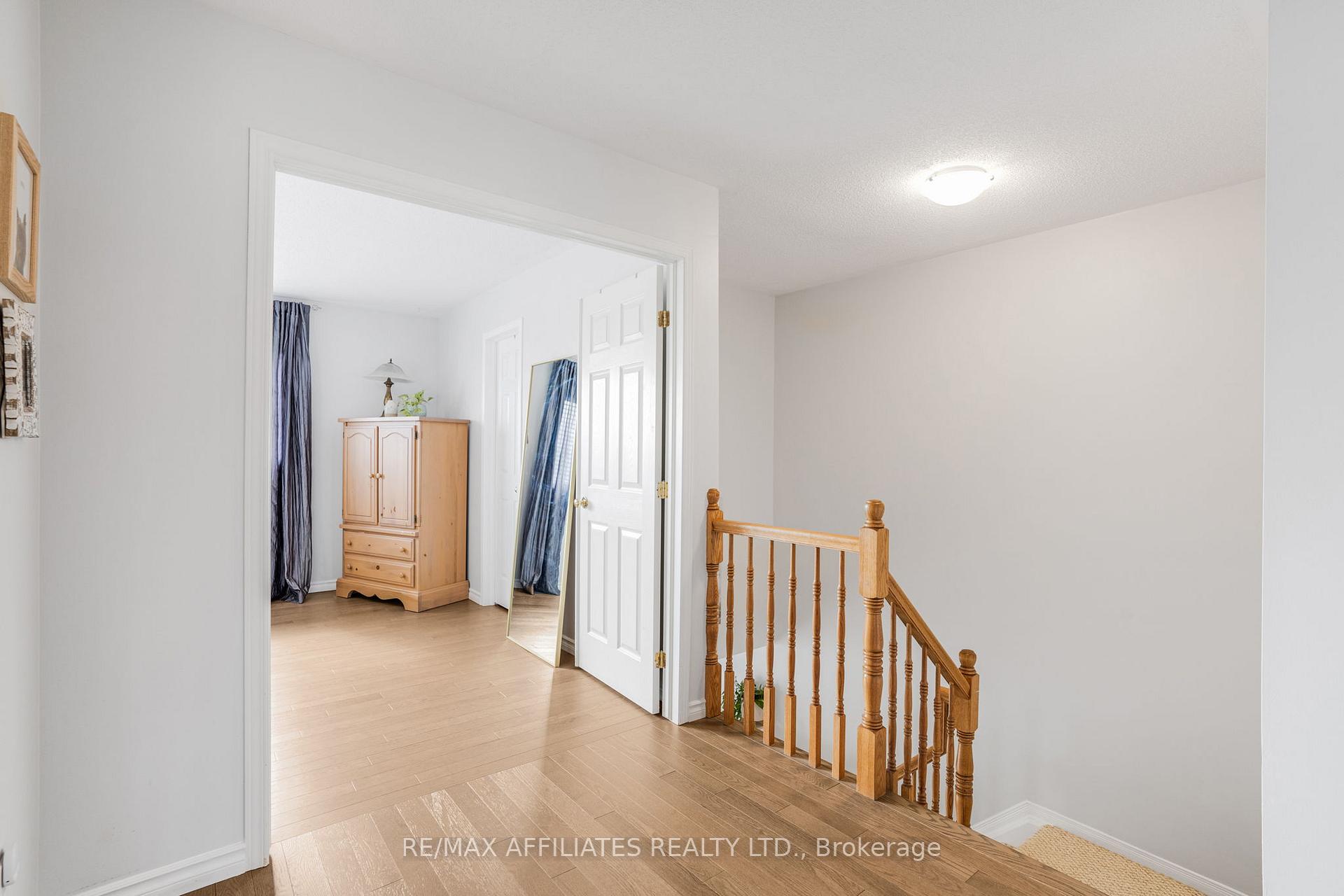 Photo 16 of 1567 Demeter Street, Ottawa, Fallingbrook/Gardenway South — HOMEH