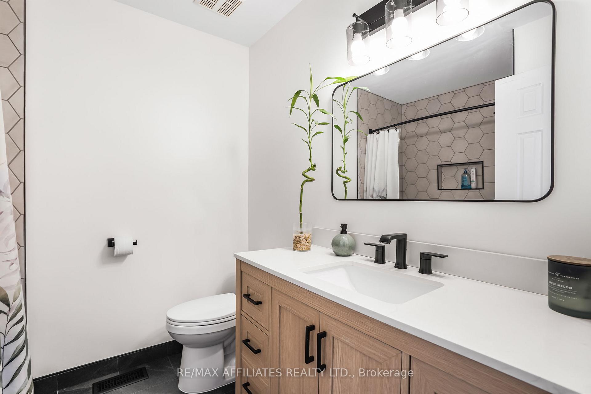 Photo 18 of 1567 Demeter Street, Ottawa, Fallingbrook/Gardenway South — HOMEH