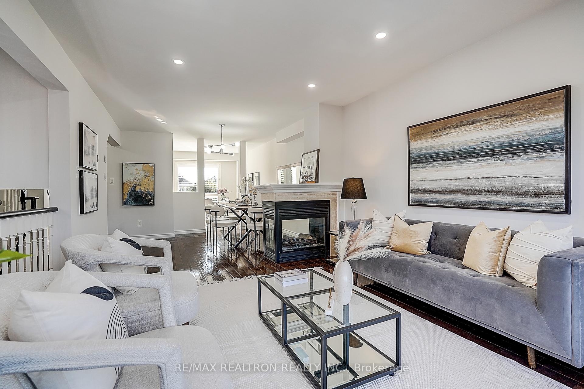 Photo 7 of 2543 Gill Crescent, Oakville, River Oaks — HOMEH
