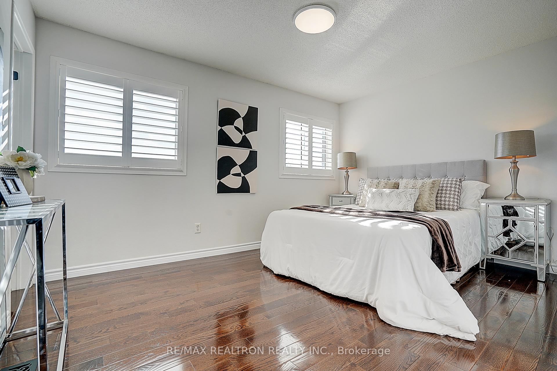 Photo 22 of 2543 Gill Crescent, Oakville, River Oaks — HOMEH