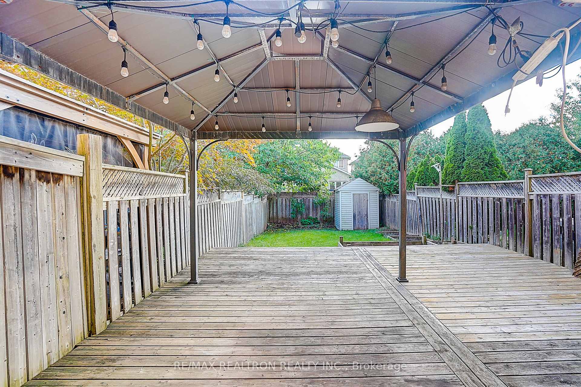 Photo 39 of 2543 Gill Crescent, Oakville, River Oaks — HOMEH