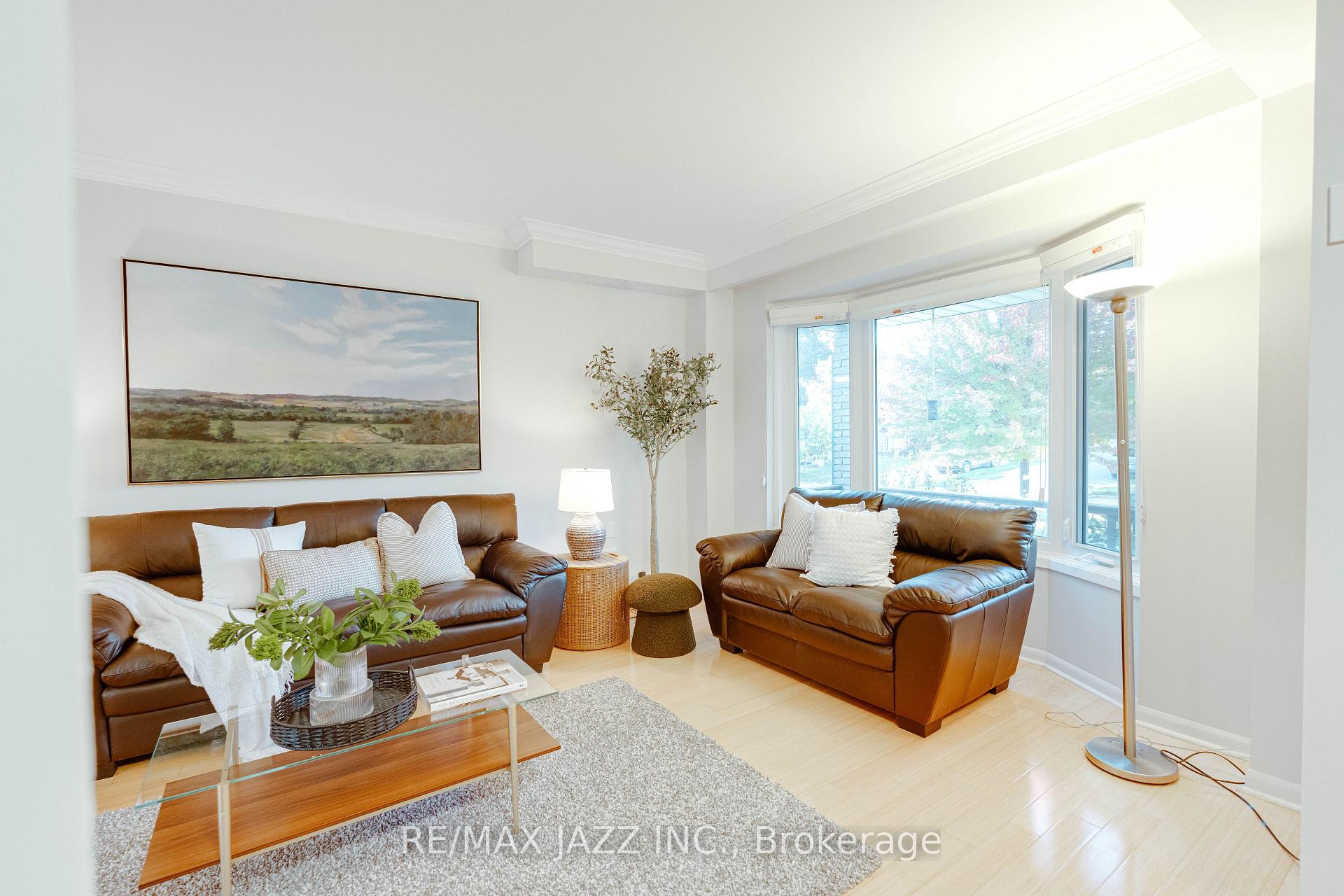Photo 5 of 774 Millbank Road, Pickering, Amberlea — HOMEH