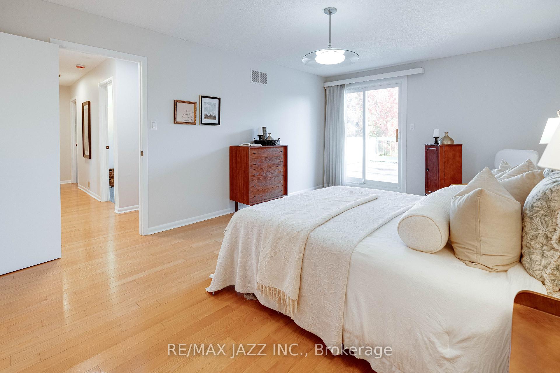 Photo 18 of 774 Millbank Road, Pickering, Amberlea — HOMEH