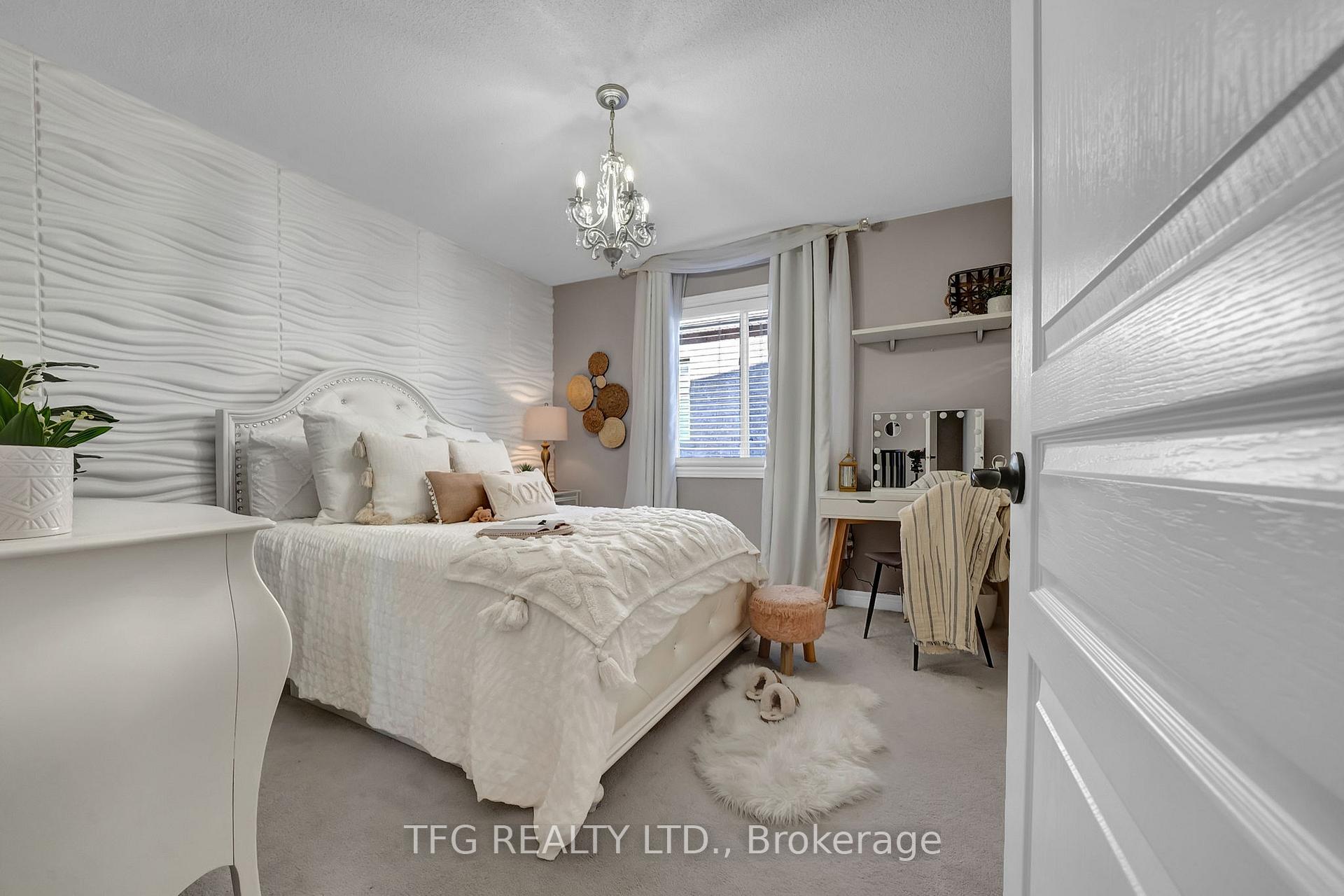 Photo 32 of 1007 Coldstream Drive, Oshawa, Taunton — HOMEH