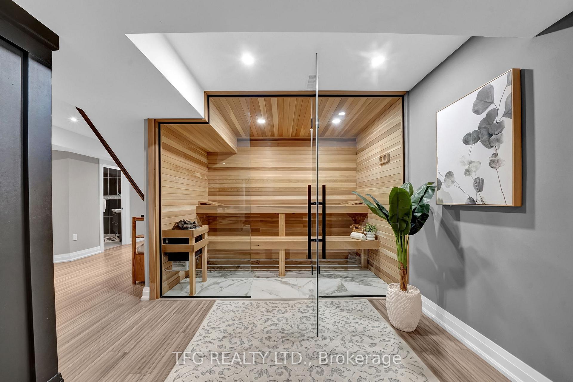 Photo 40 of 1007 Coldstream Drive, Oshawa, Taunton — HOMEH