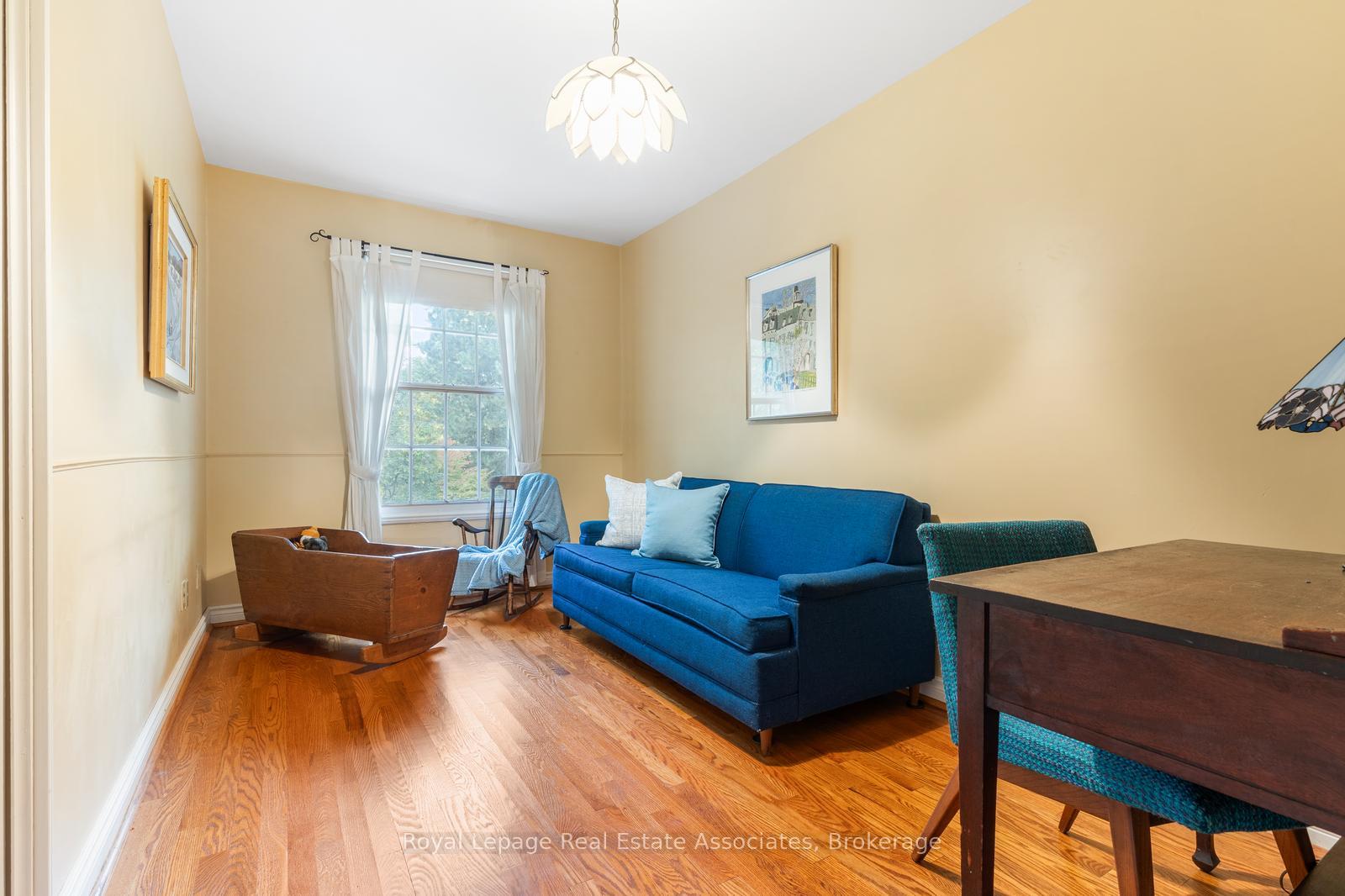 Photo 24 of 2235 Bennington Gate, Oakville, Ford — HOMEH