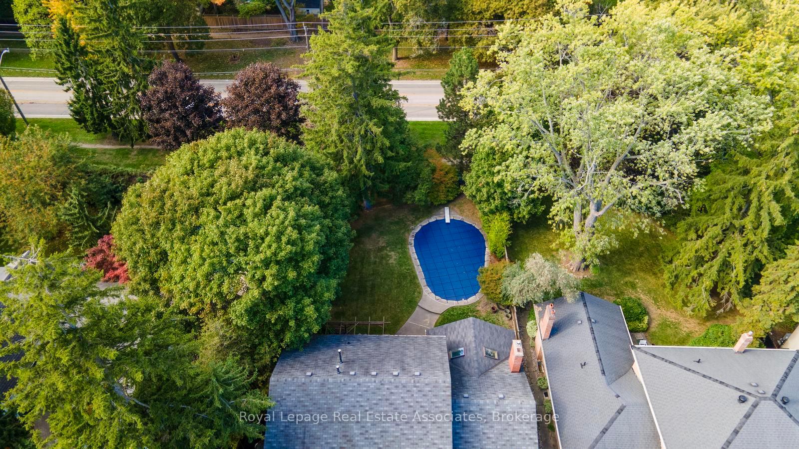Photo 32 of 2235 Bennington Gate, Oakville, Ford — HOMEH
