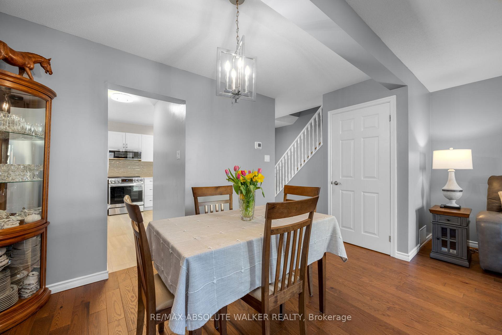 Photo 13 of 1444 Deavy Way, Ottawa, Bilberry Creek/Queenswood Heights — HOMEH