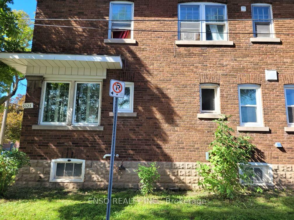 Photo 4 of 5325 Van Alstyne Place, Niagara Falls, Cherrywood — HOMEH