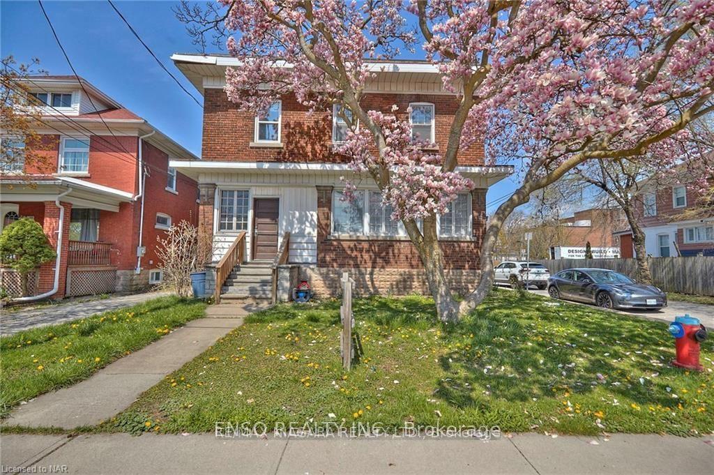 Photo 6 of 5325 Van Alstyne Place, Niagara Falls, Cherrywood — HOMEH