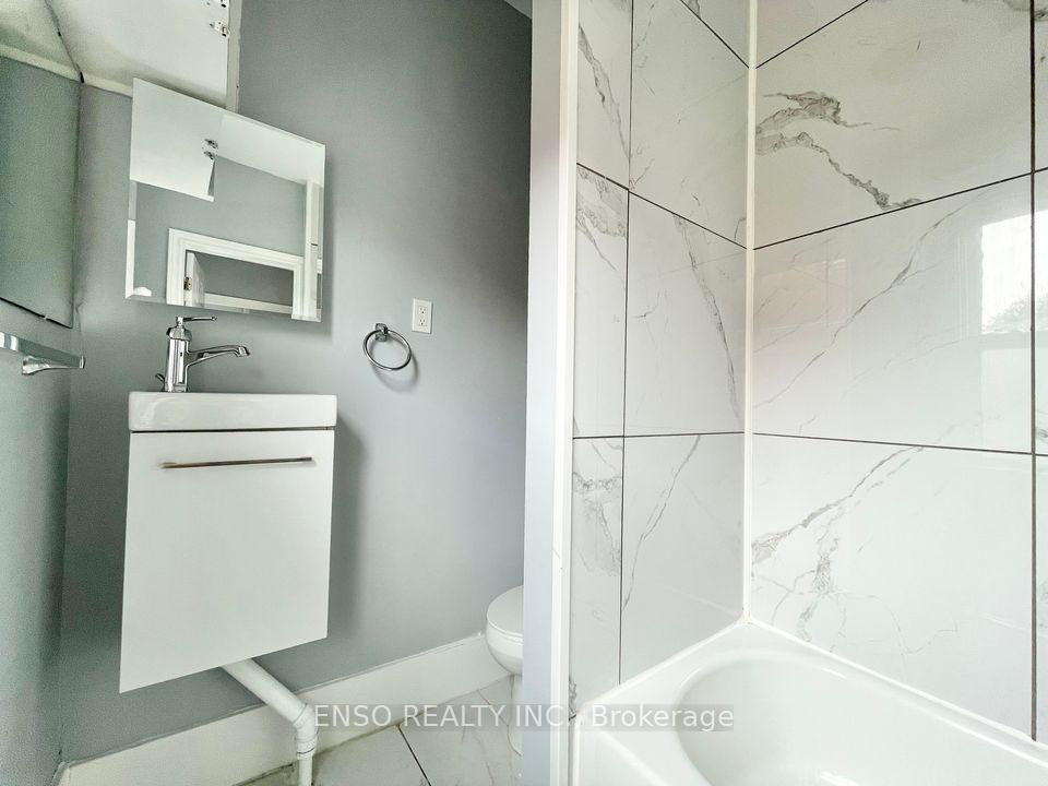 Photo 35 of 5325 Van Alstyne Place, Niagara Falls, Cherrywood — HOMEH