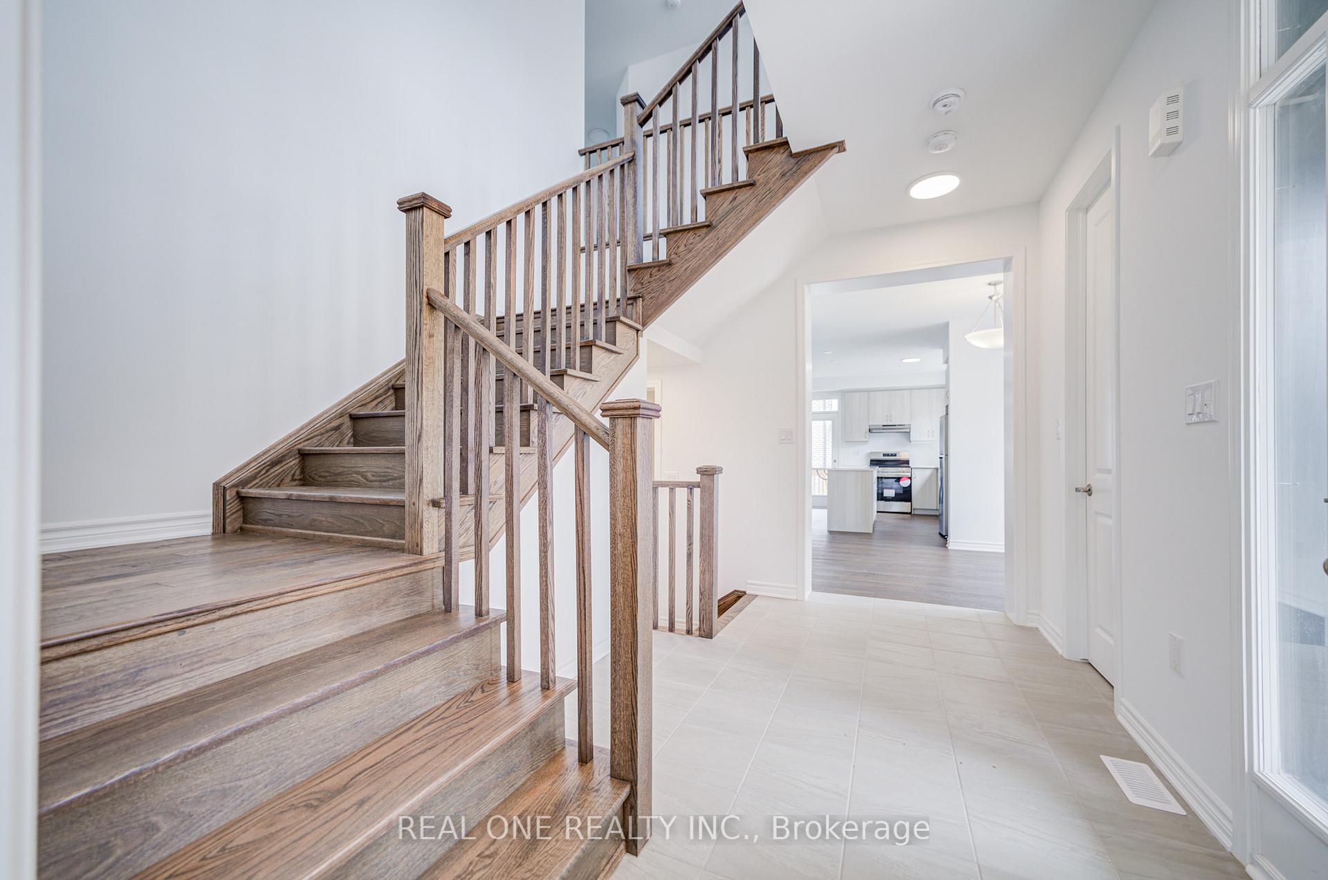 Photo 8 of 1201 Onyx Trail, Oakville, Joshua Meadows — HOMEH