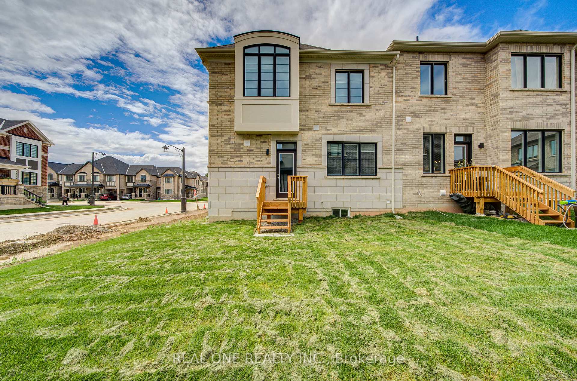 Photo 49 of 1201 Onyx Trail, Oakville, Joshua Meadows — HOMEH
