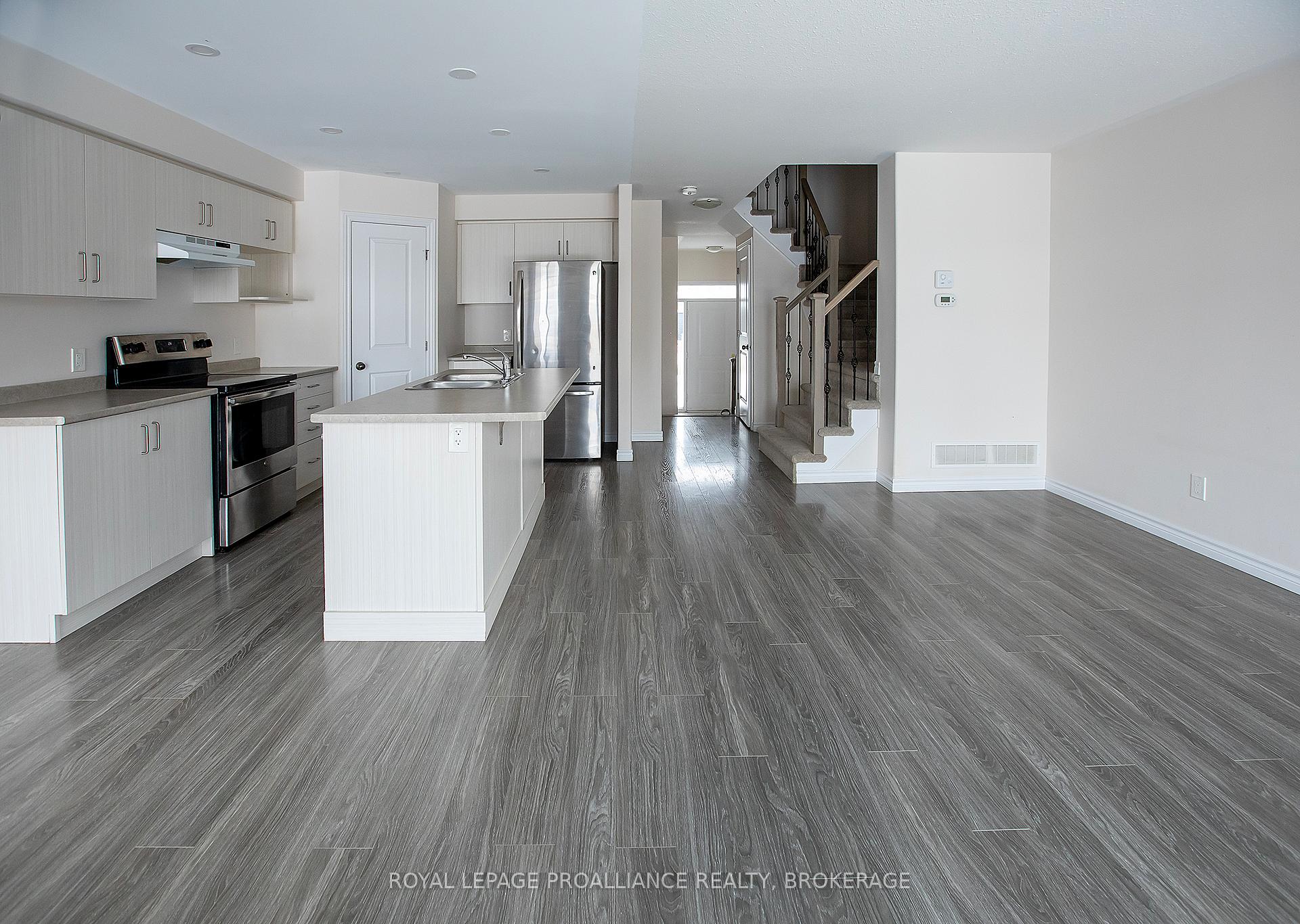 Photo 5 of 1458 Monarch Drive, Kingston, City Northwest — HOMEH