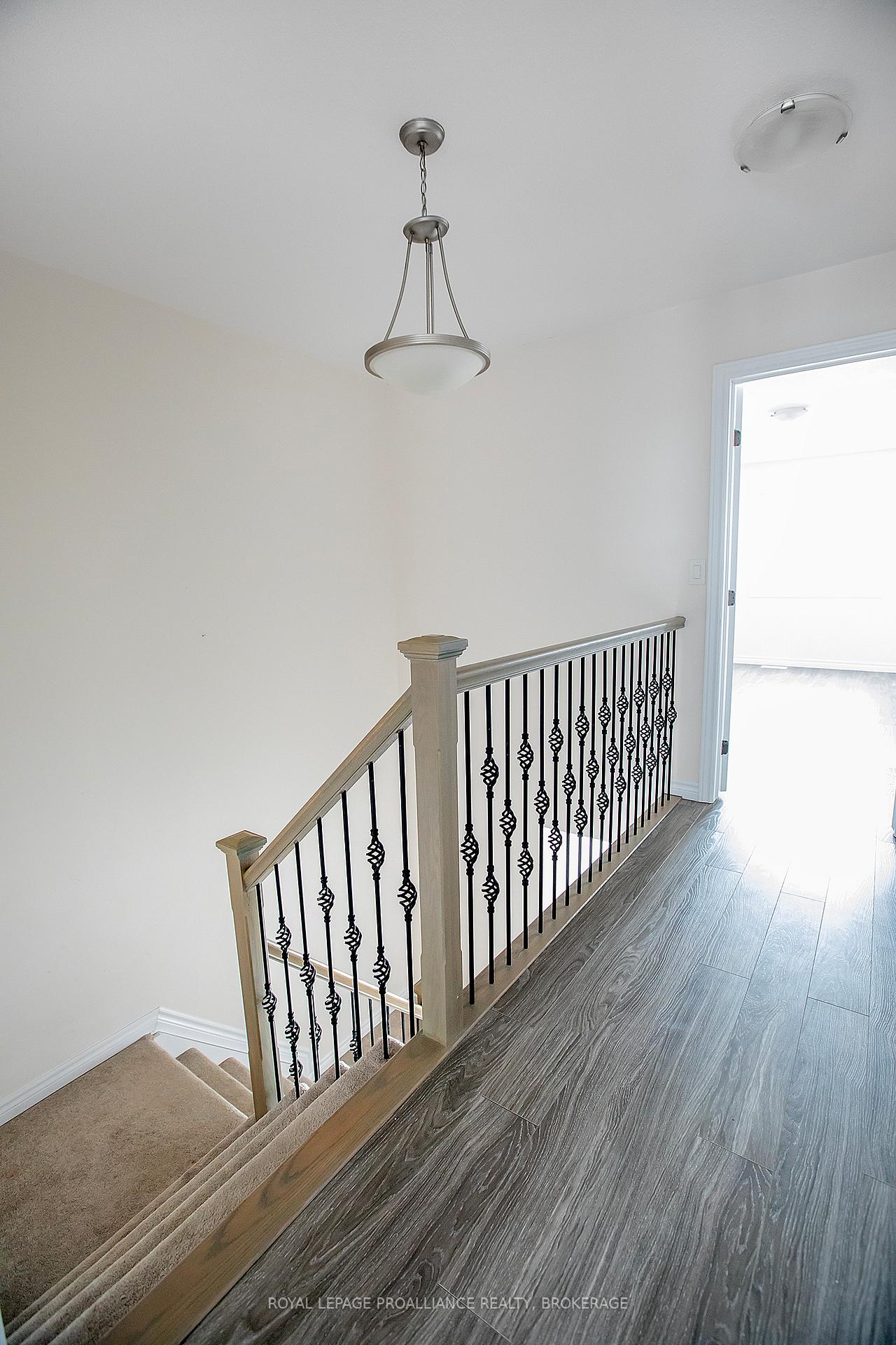 Photo 11 of 1458 Monarch Drive, Kingston, City Northwest — HOMEH