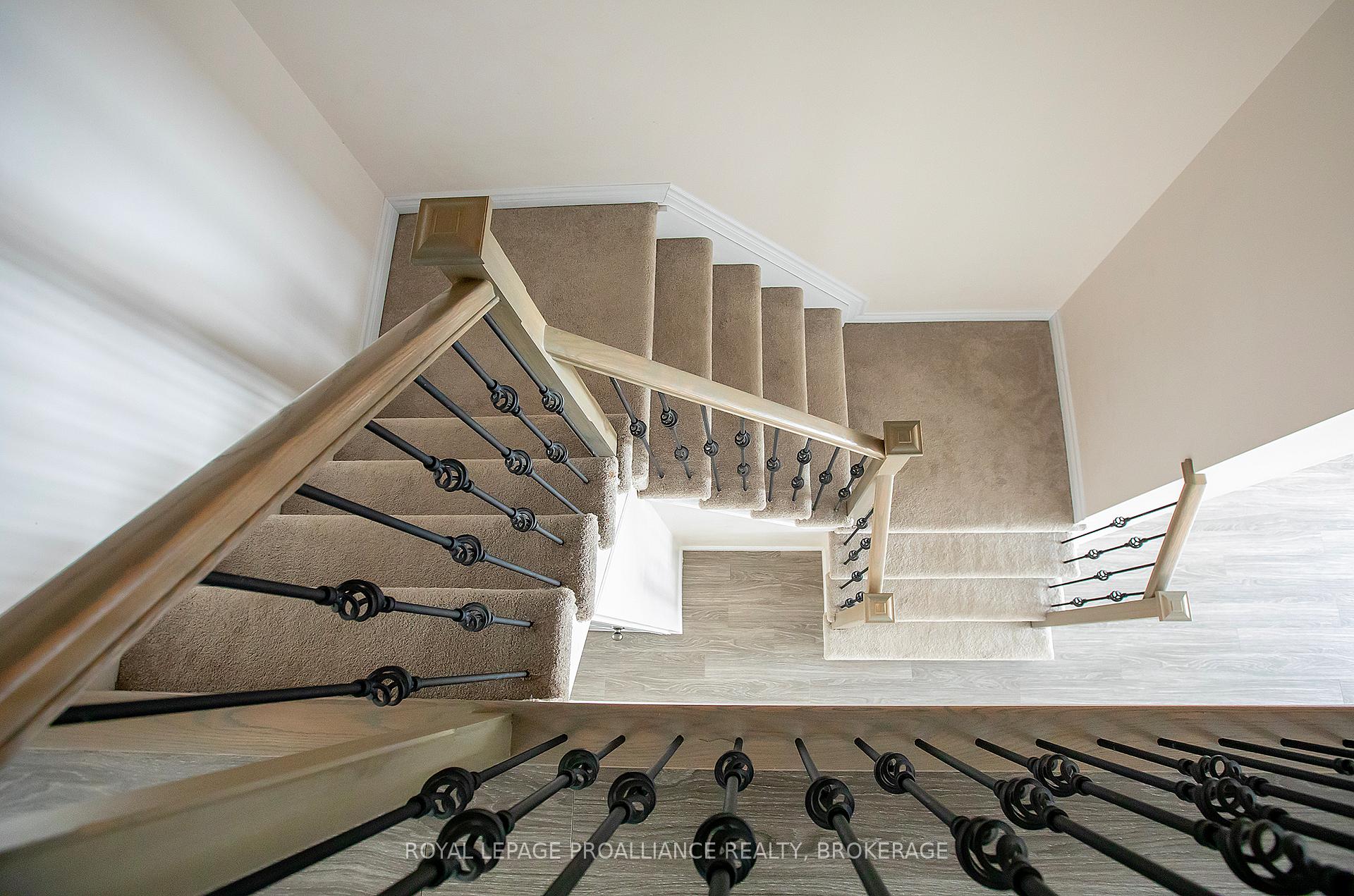 Photo 12 of 1458 Monarch Drive, Kingston, City Northwest — HOMEH
