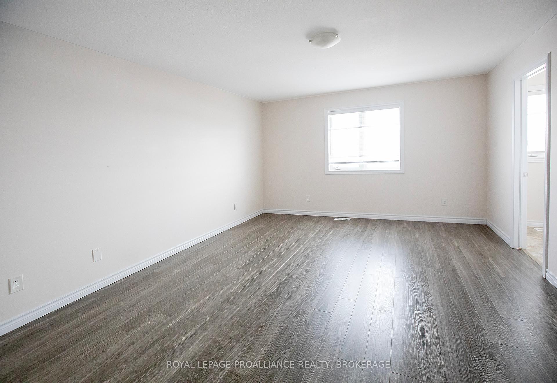 Photo 13 of 1458 Monarch Drive, Kingston, City Northwest — HOMEH