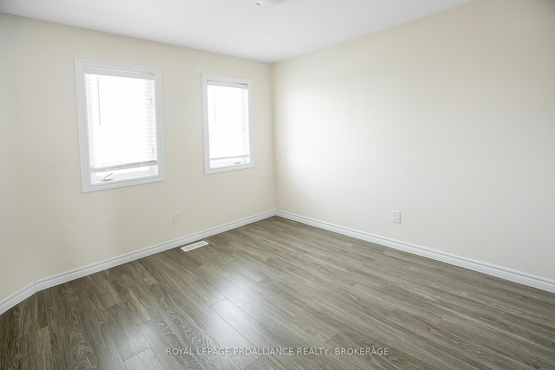 Photo 16 of 1458 Monarch Drive, Kingston, City Northwest — HOMEH