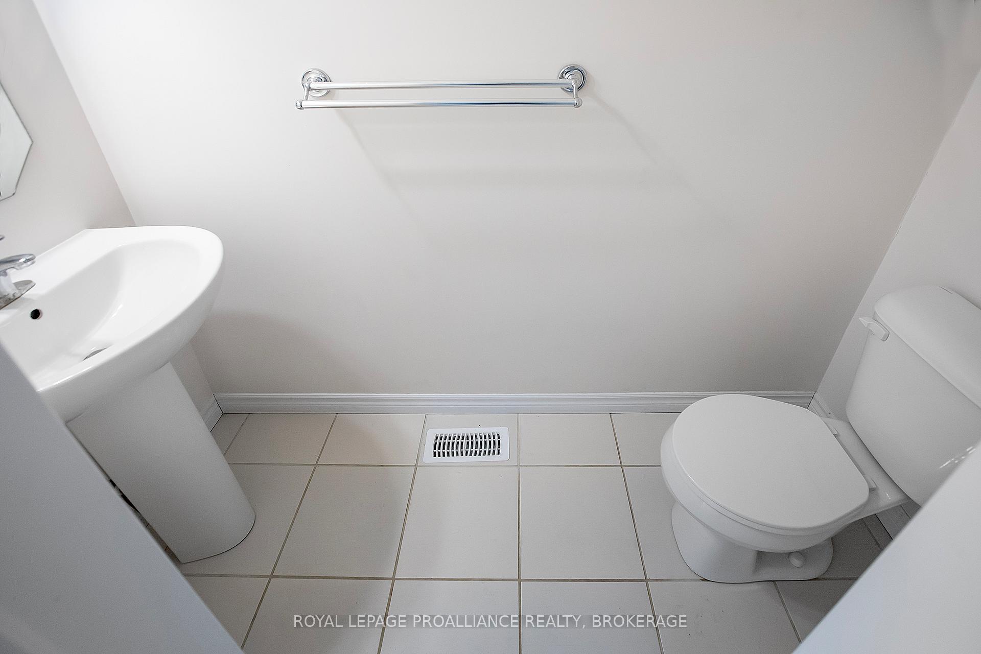 Photo 21 of 1458 Monarch Drive, Kingston, City Northwest — HOMEH