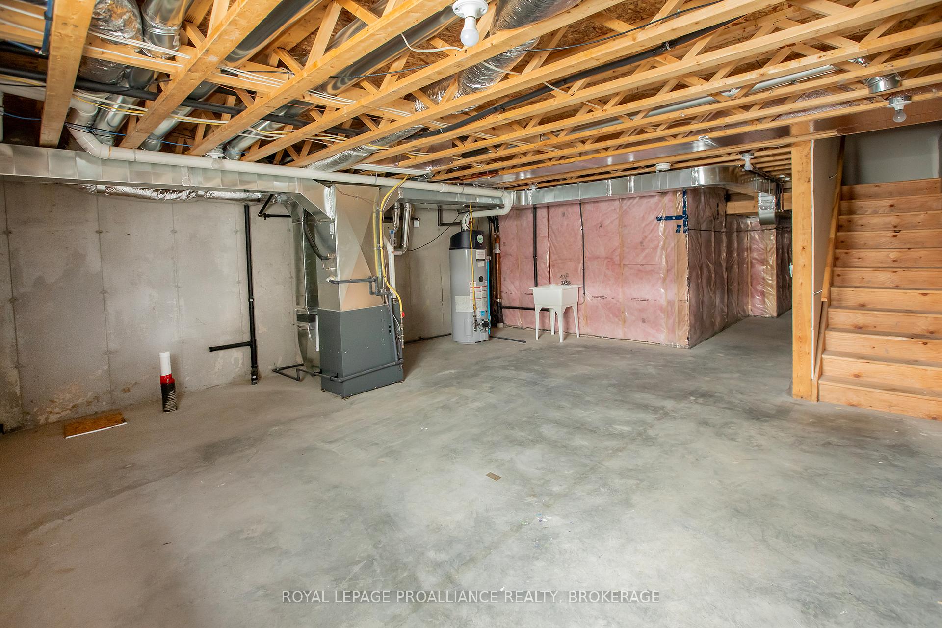 Photo 22 of 1458 Monarch Drive, Kingston, City Northwest — HOMEH