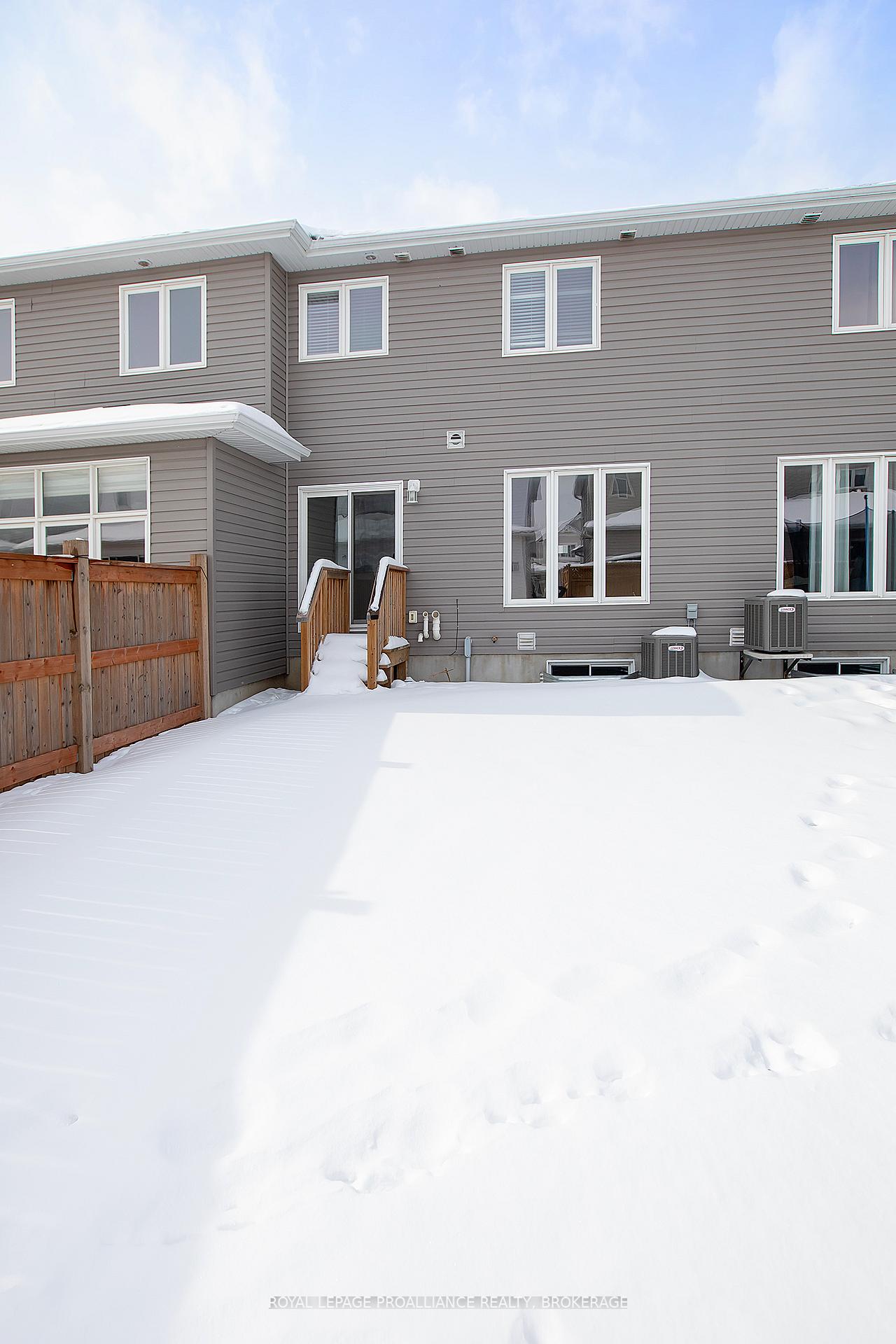 Photo 23 of 1458 Monarch Drive, Kingston, City Northwest — HOMEH