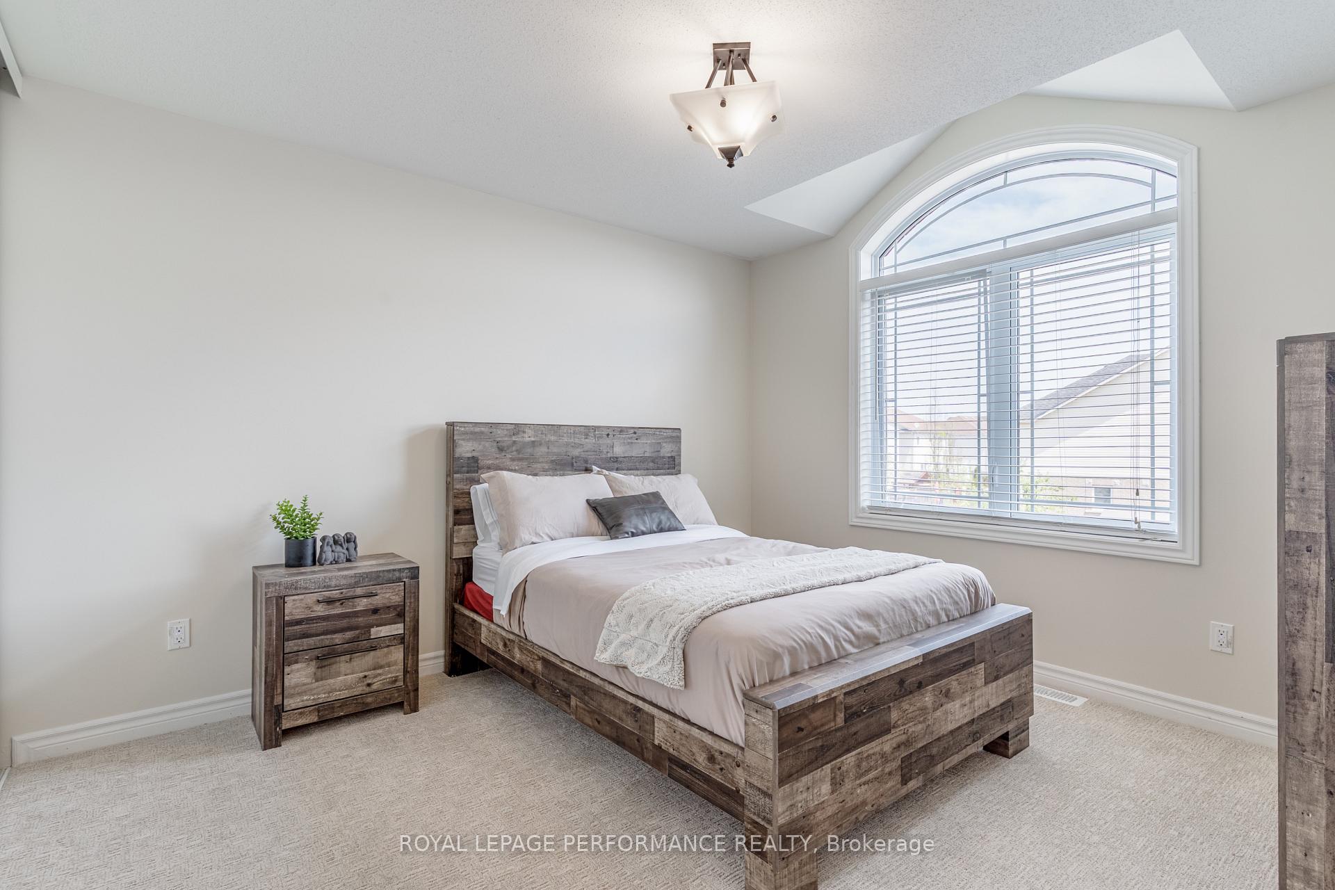 Photo 27 of 355 Goldenbrook Way, Ottawa, Avalon East — HOMEH