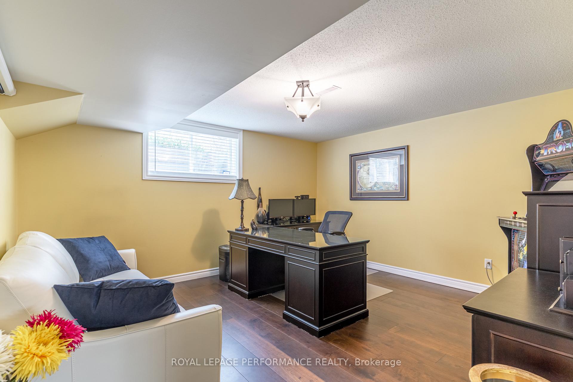 Photo 37 of 355 Goldenbrook Way, Ottawa, Avalon East — HOMEH