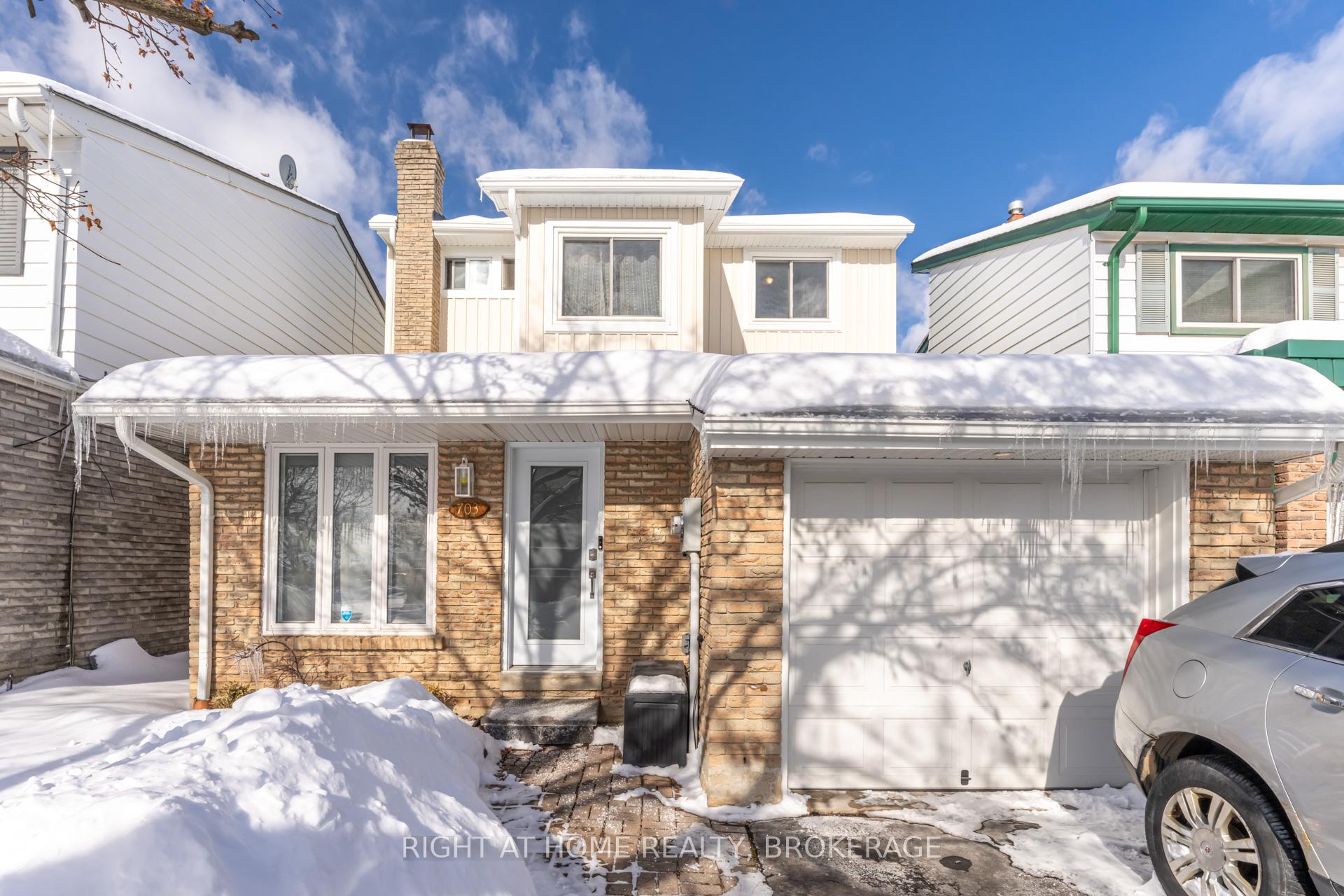 Photo 1 of 703 Briar Crescent, Milton, Dorset Park — HOMEH