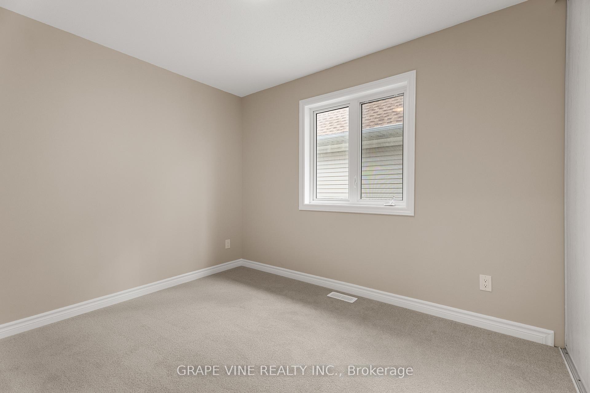 Photo 11 of 245 Monaco Place, Ottawa, Avalon East — HOMEH