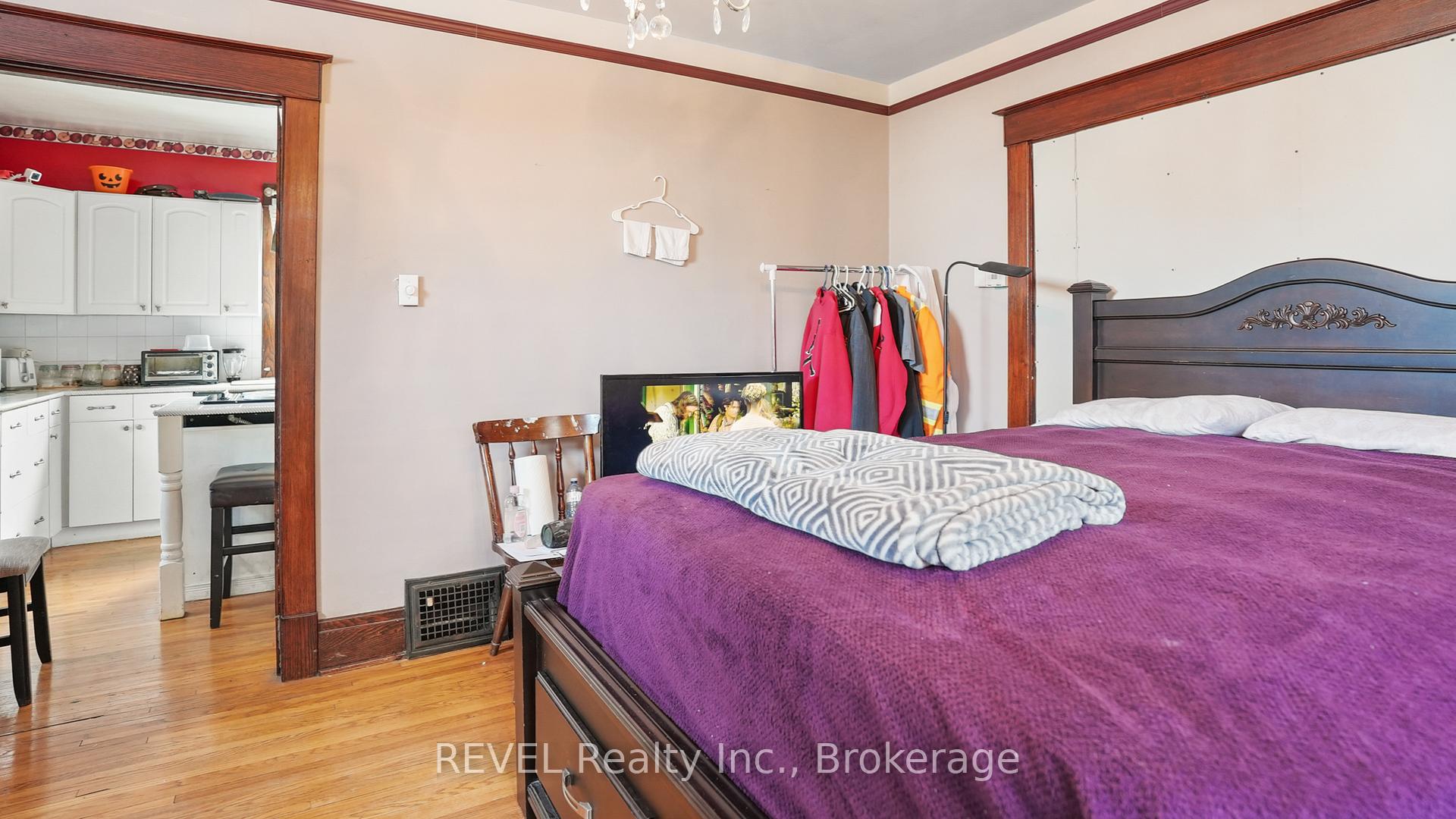 Photo 8 of 5449 Morrison Street, Niagara Falls, Cherrywood — HOMEH