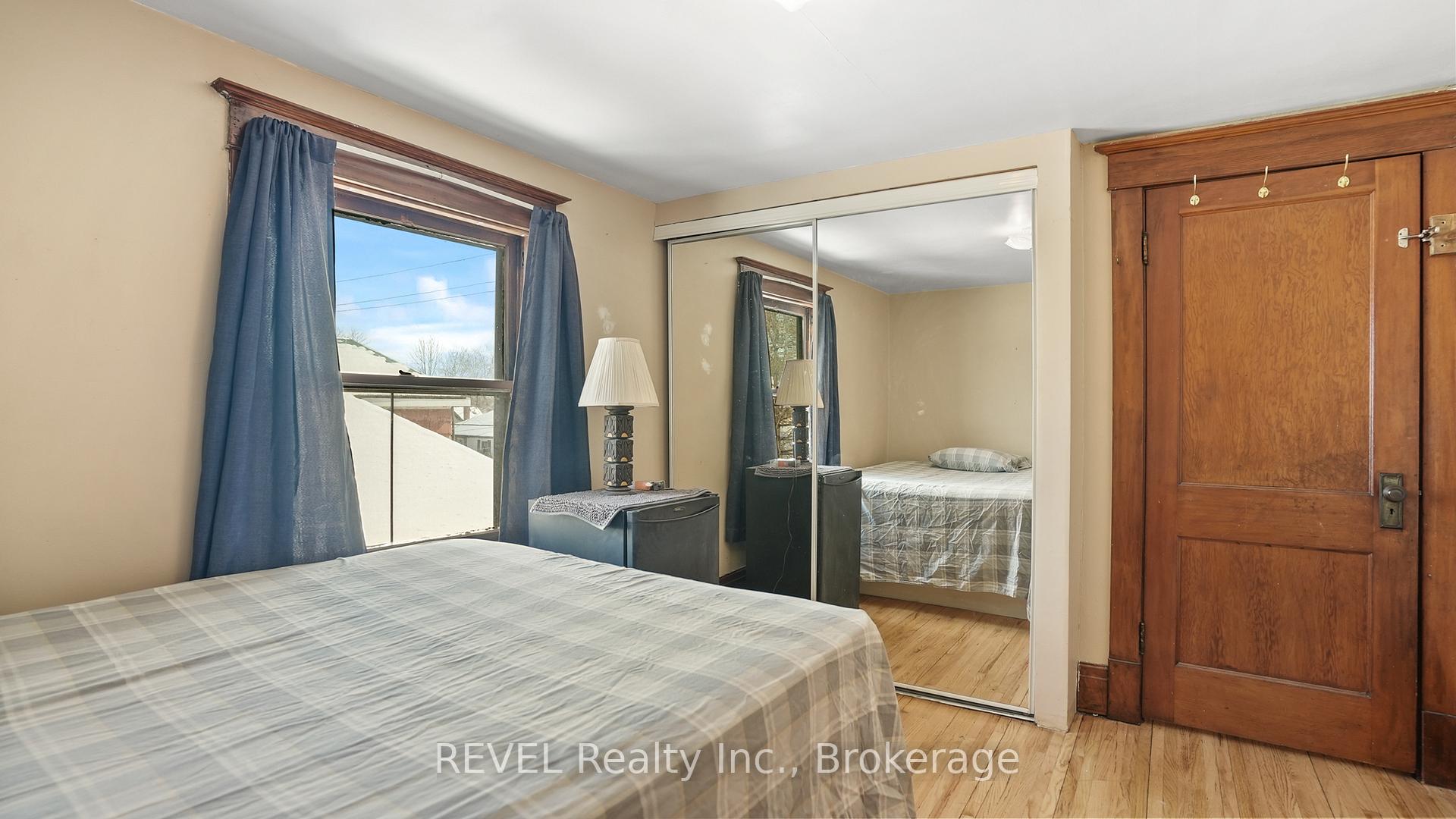 Photo 10 of 5449 Morrison Street, Niagara Falls, Cherrywood — HOMEH