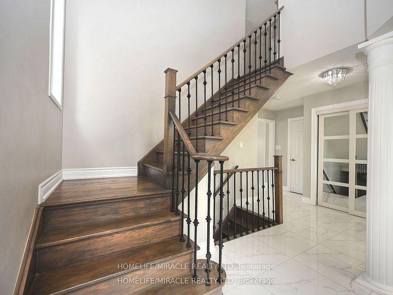 Photo 20 of 971 Kennedy Circle, Milton, Coates — HOMEH