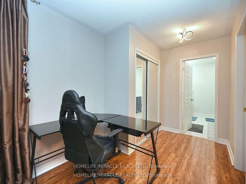 Photo 22 of 971 Kennedy Circle, Milton, Coates — HOMEH