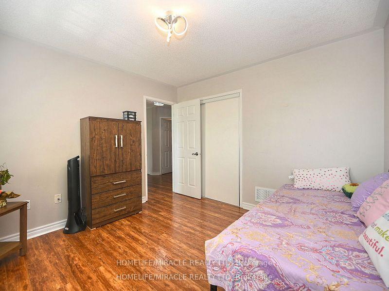 Photo 29 of 971 Kennedy Circle, Milton, Coates — HOMEH
