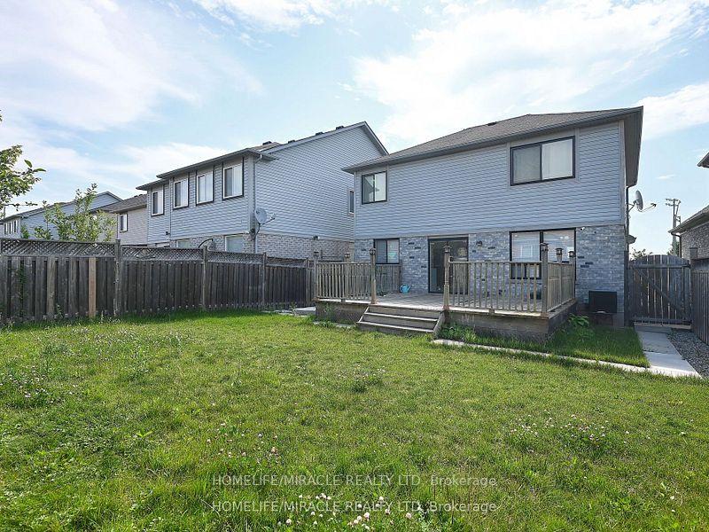 Photo 34 of 971 Kennedy Circle, Milton, Coates — HOMEH