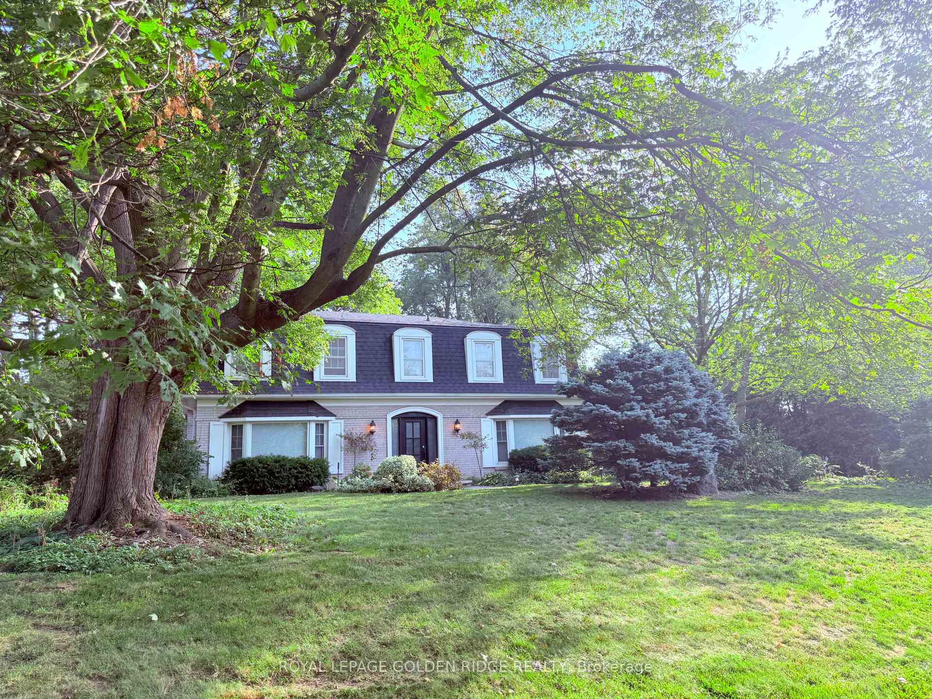 Photo 1 of 145 Cairncroft Road, Oakville, Morrison — HOMEH