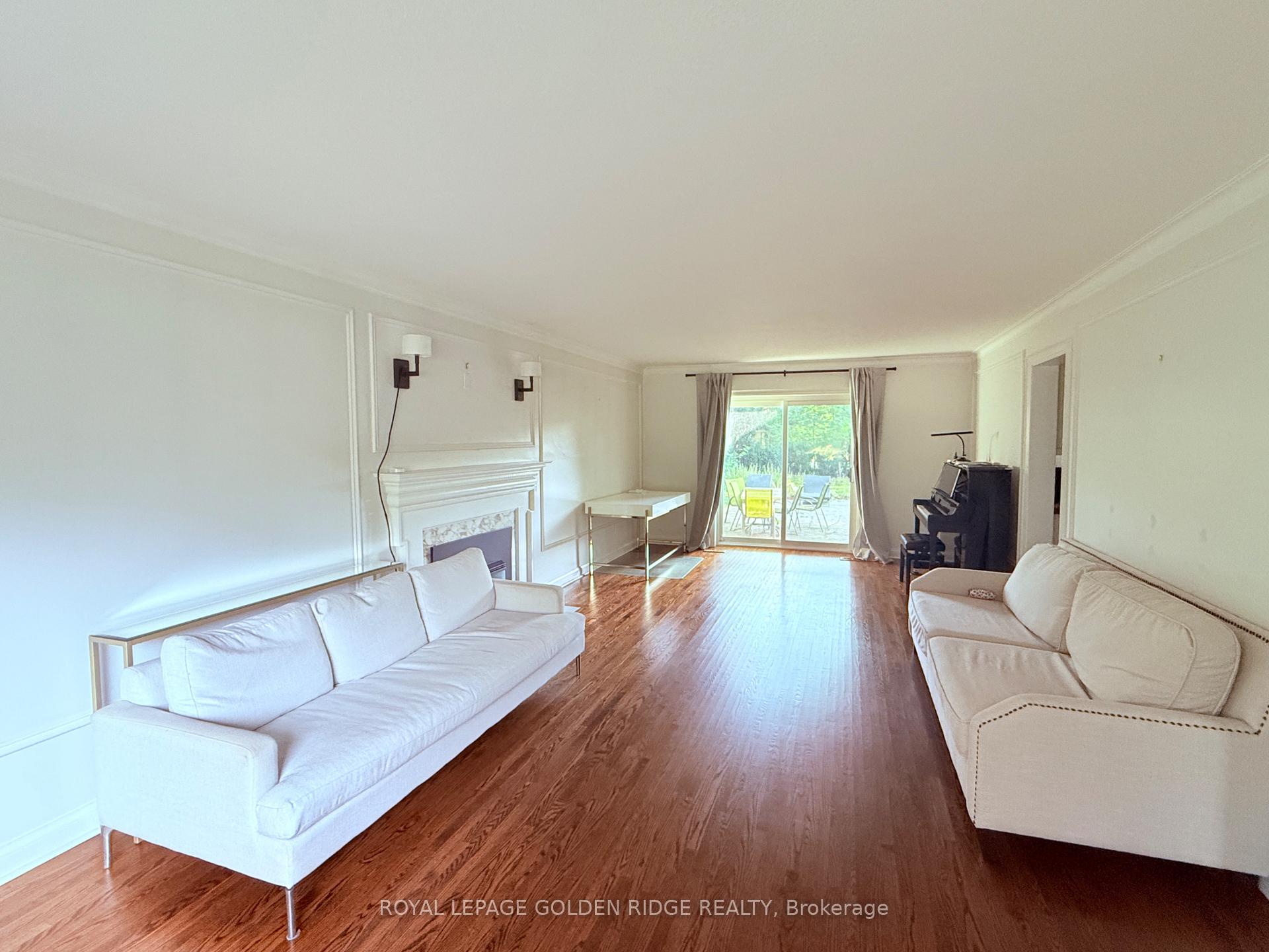 Photo 7 of 145 Cairncroft Road, Oakville, Morrison — HOMEH