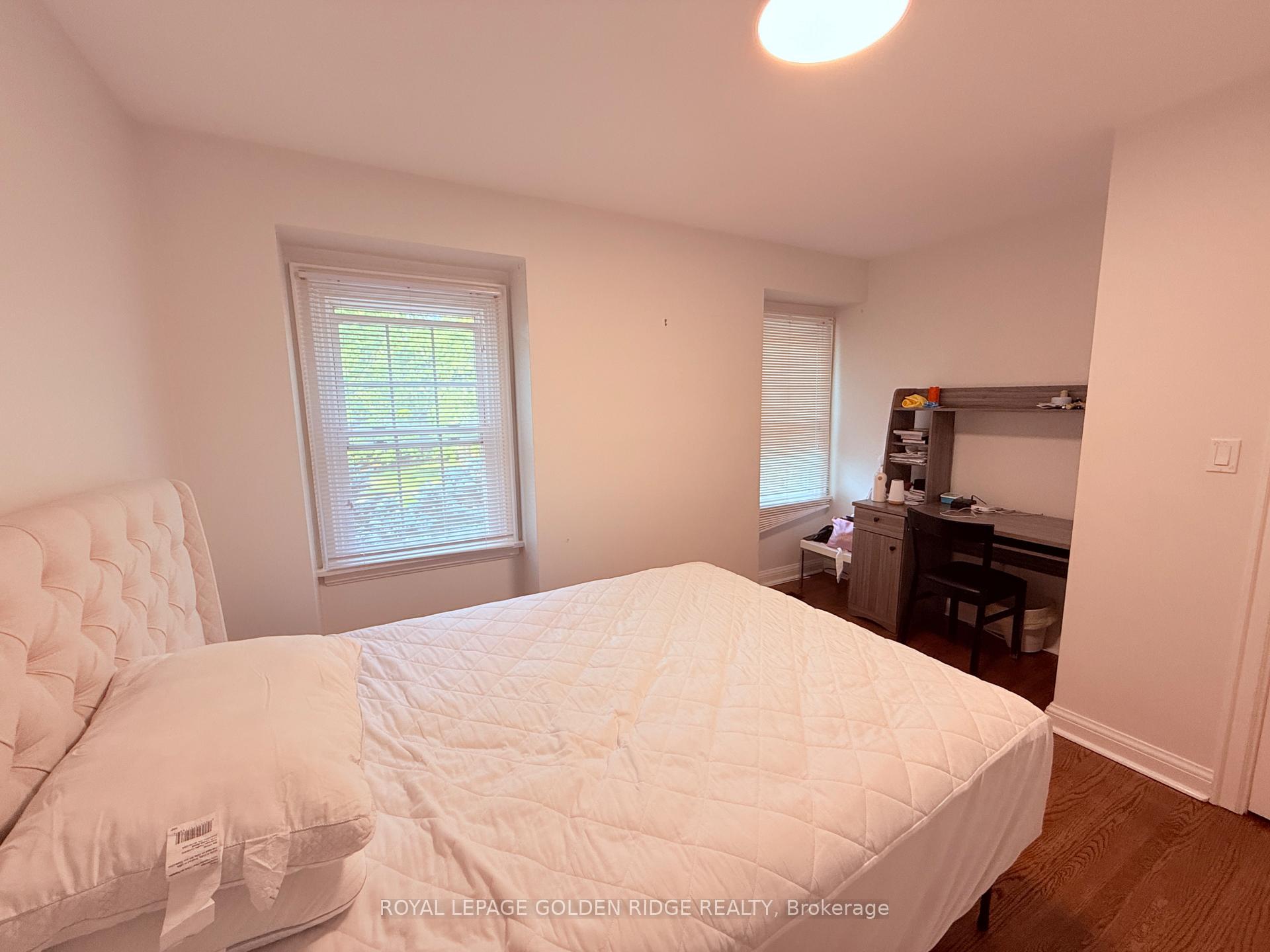 Photo 15 of 145 Cairncroft Road, Oakville, Morrison — HOMEH